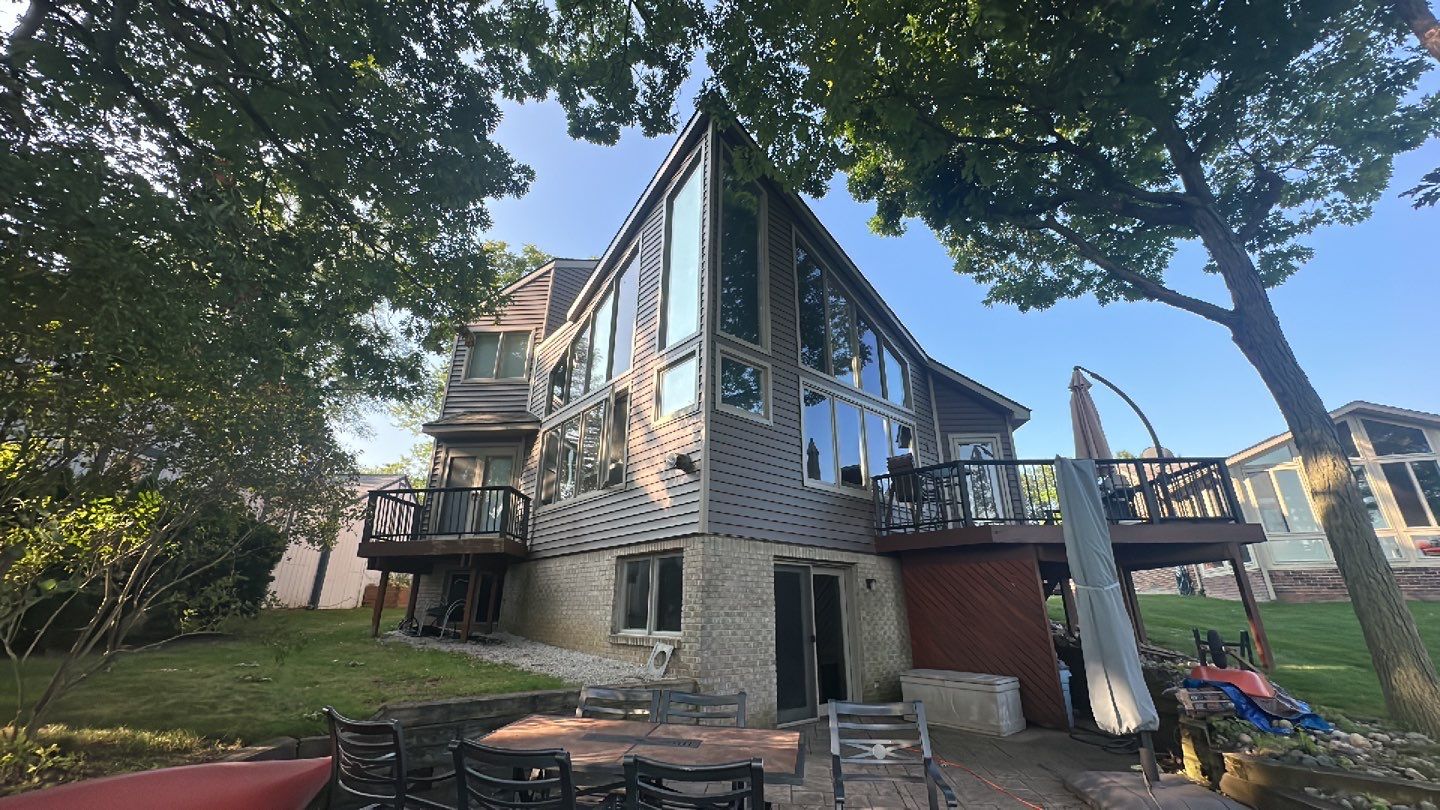 Siding Replacement using Certainteed Monogram D5 by 180 Contractors