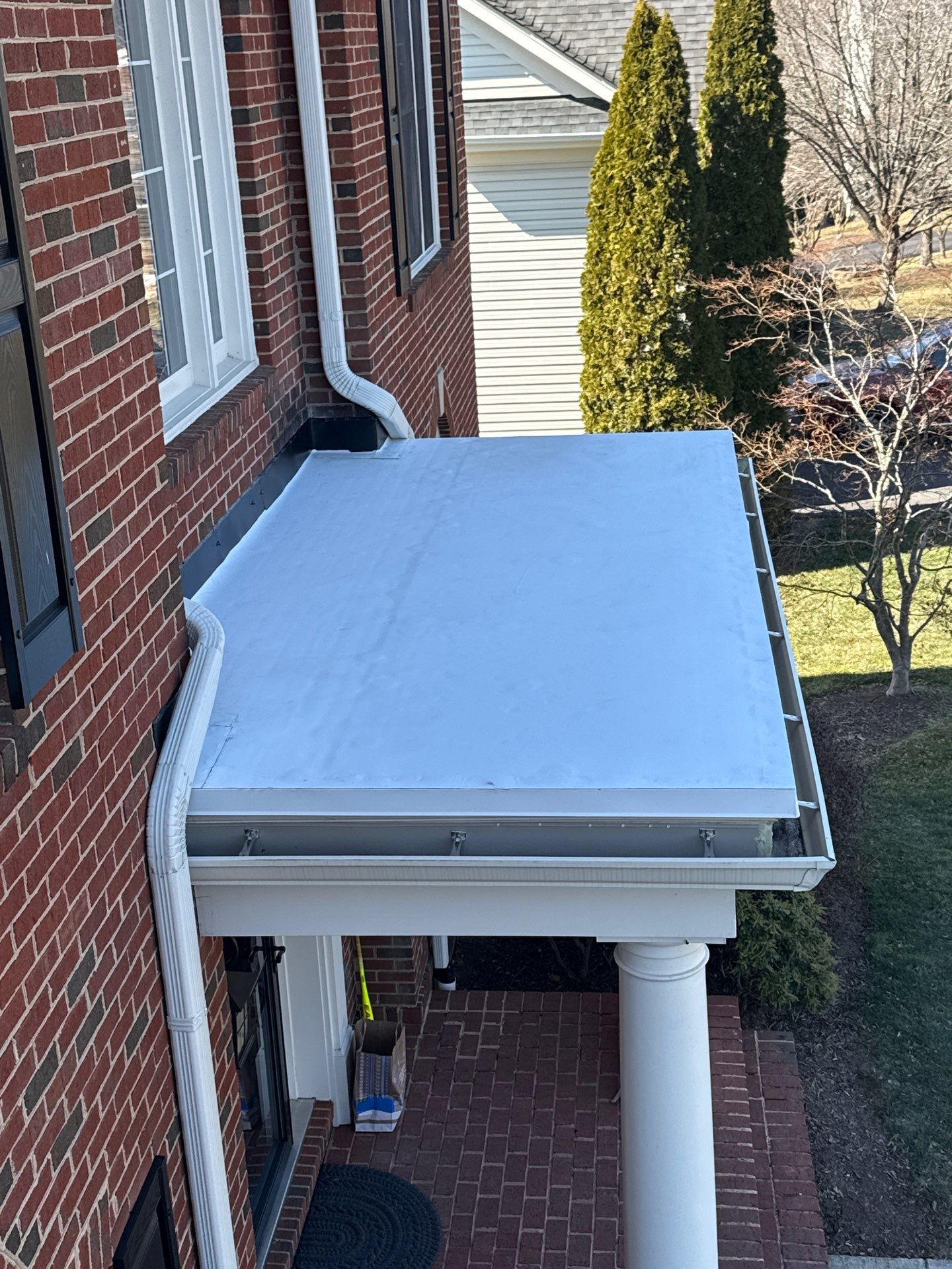 Springfield: Residential Roof Replacement with CertainTeed Landmark Pro in Max Def Moire Black by RM Banning, Inc.