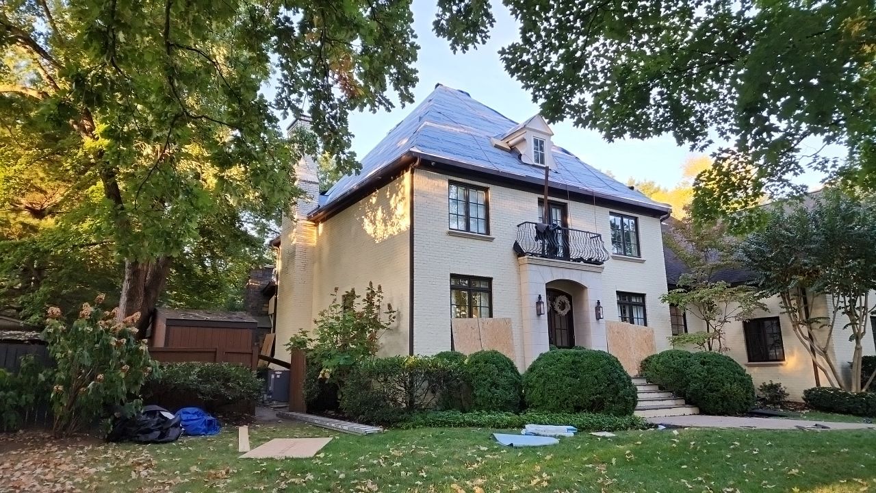 Presidential Shake Install by Paragon Roofing