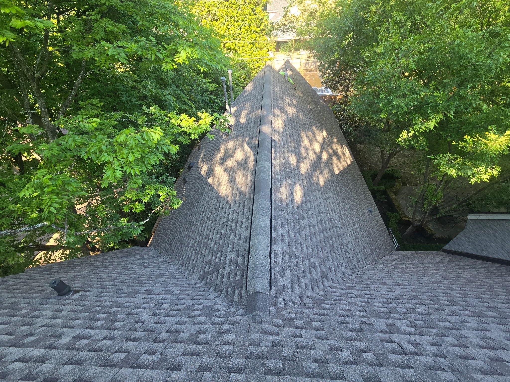GAF Timberline HDZ Roof Replacement and Exterior Wood Repairs in Memphis by Revival Roofing Services