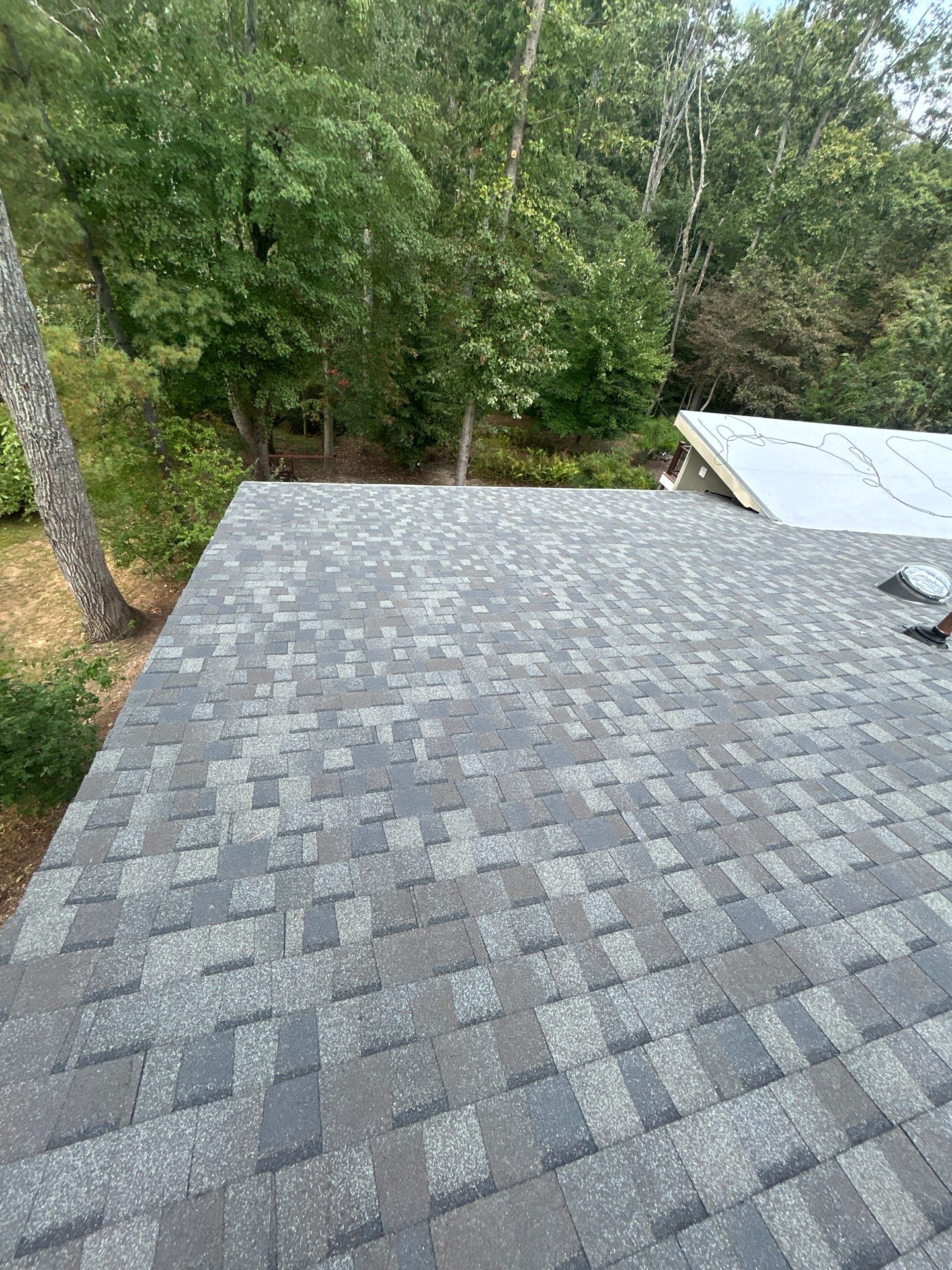 Vienna : Residential Roof Replacement with CertainTeed Landmark Pro in Max Def Georgetown Gray  by RM Banning, Inc.