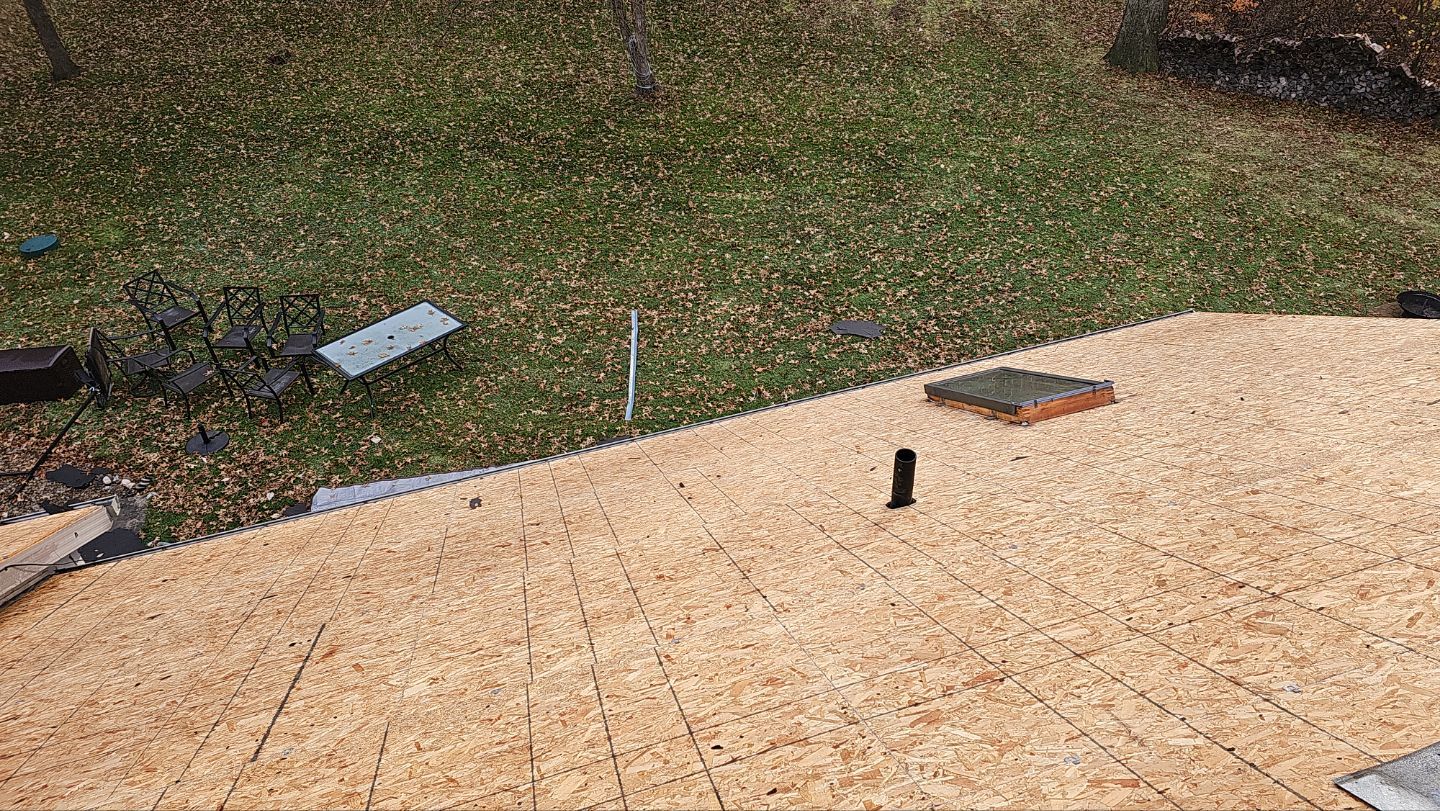 ATLAS PINNACLE COLOR: BURNT HICKORY DRIP EDGE: ROYAL BROWN by Eagle Eye Roofing