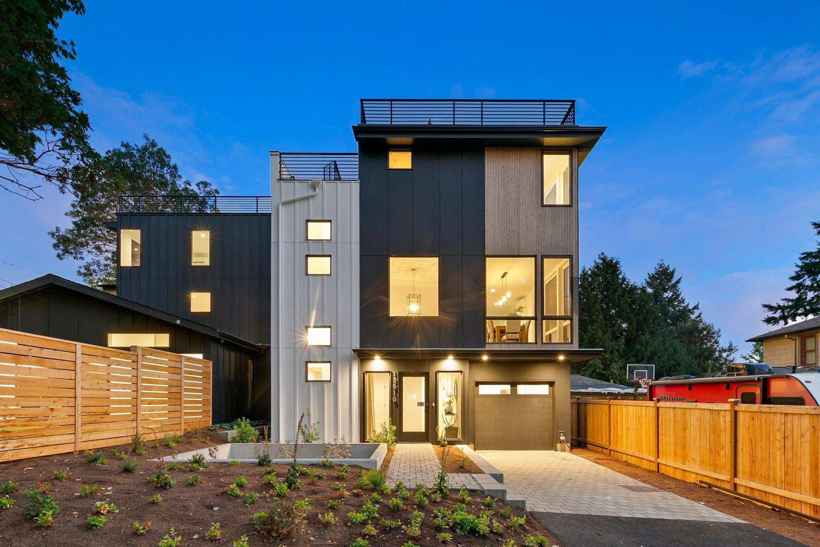 Bitterlake new construction by LinMak Construction