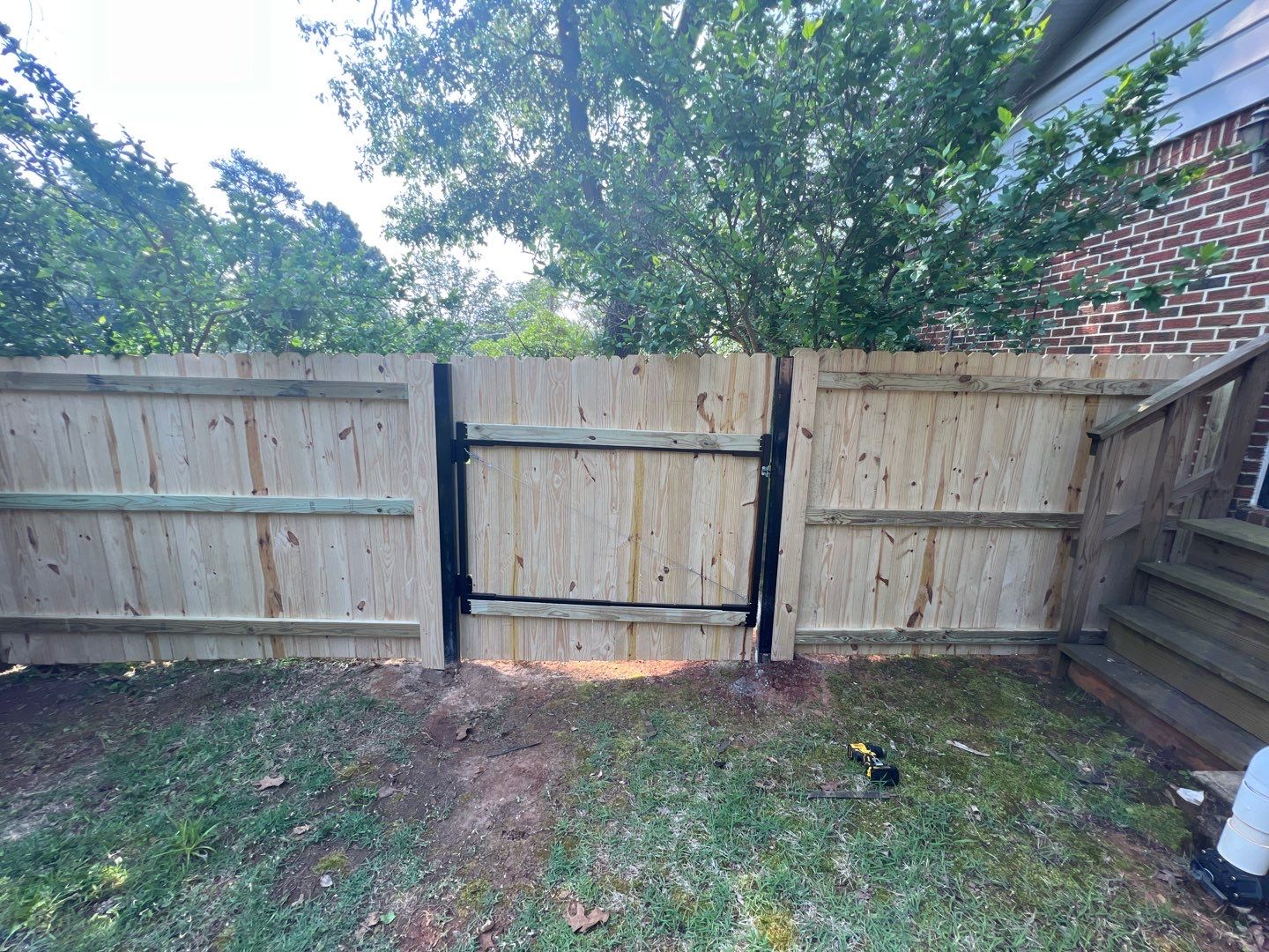 Royal Knoll Lane - Fence Installation  by Pillar and Pine