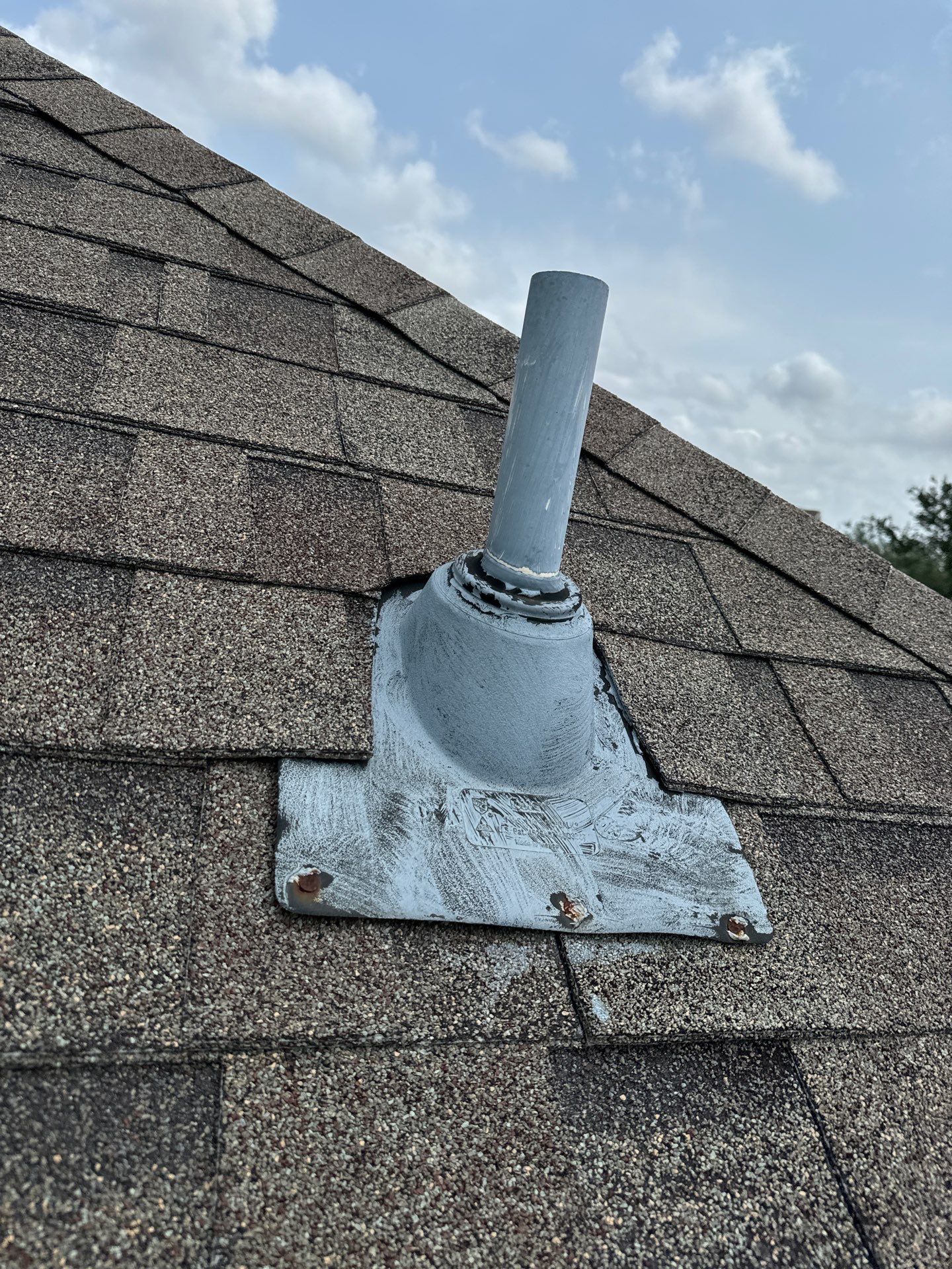 Hail Damage using Owen's Corning Duration (Lifetime) Shingles by Roof Repair Company