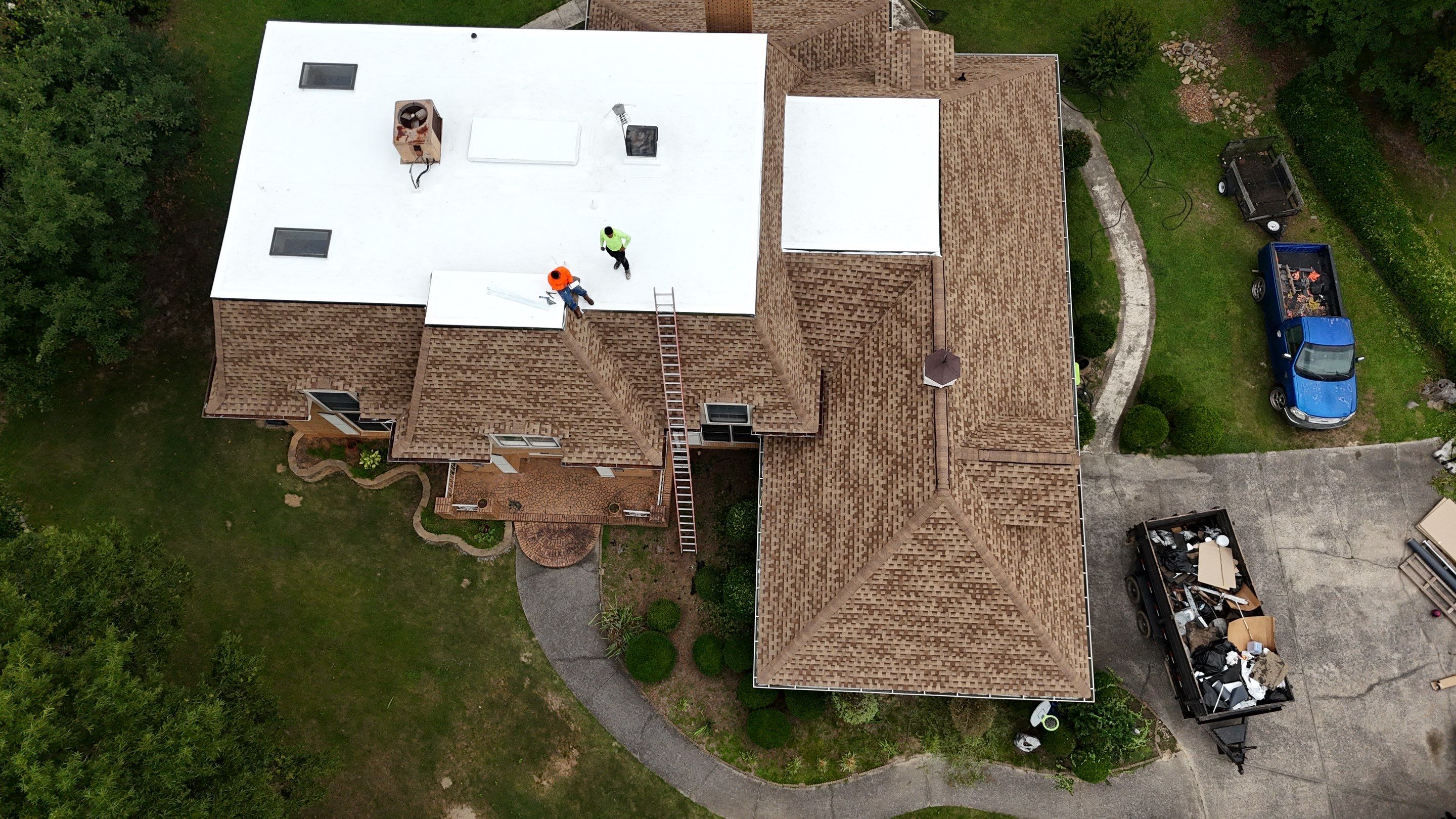 Commercial Flat Top Roof by Roof Bullies