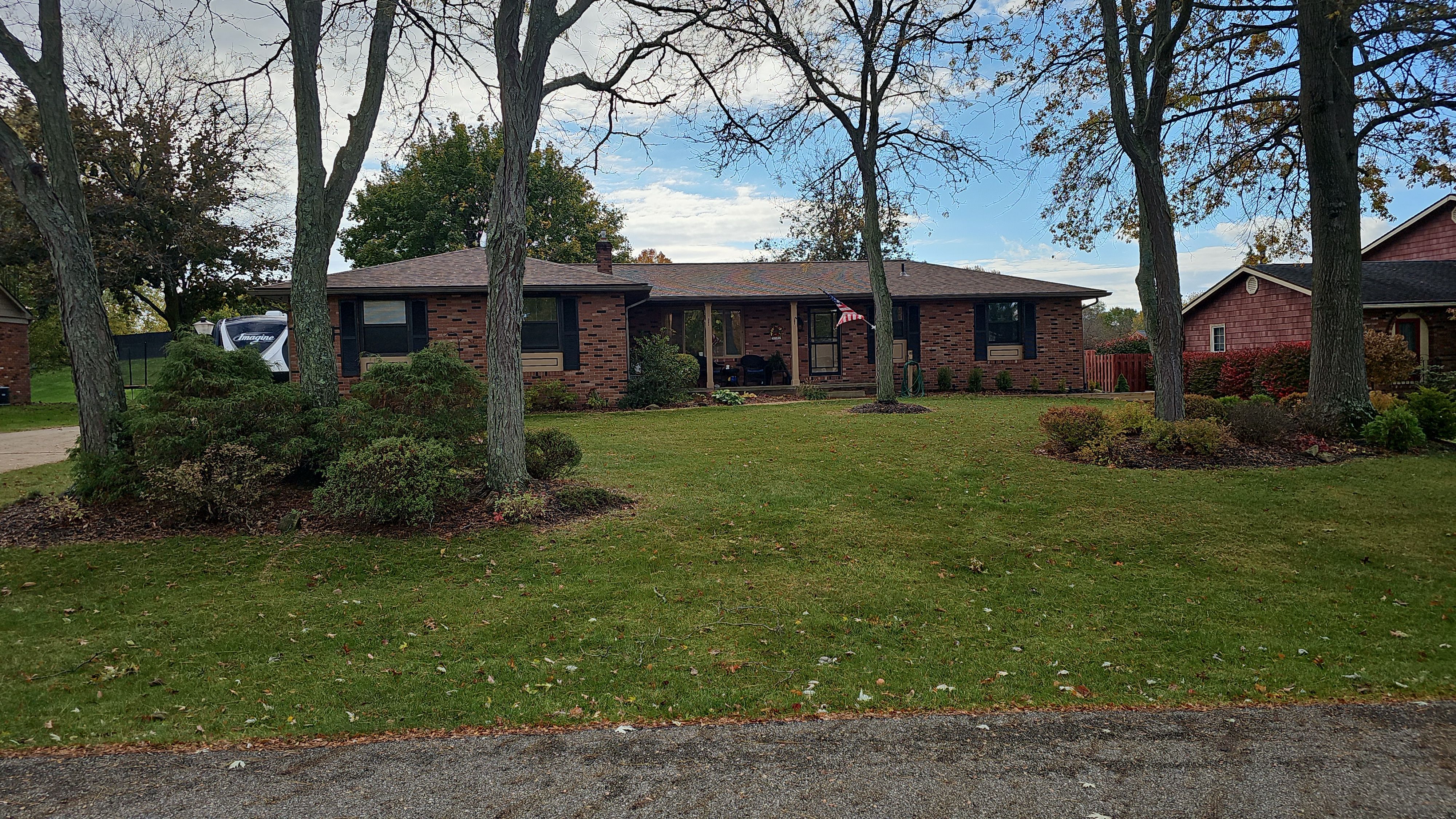 Atlas Pinnacle, Color, Burnt Hickory, Drip Edge, Color, Musket Brown by Eagle Eye Roofing