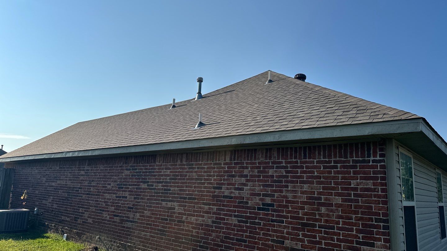 Residential Roof Repair in Pea Ridge, AR by Ozark Mountain Roofing