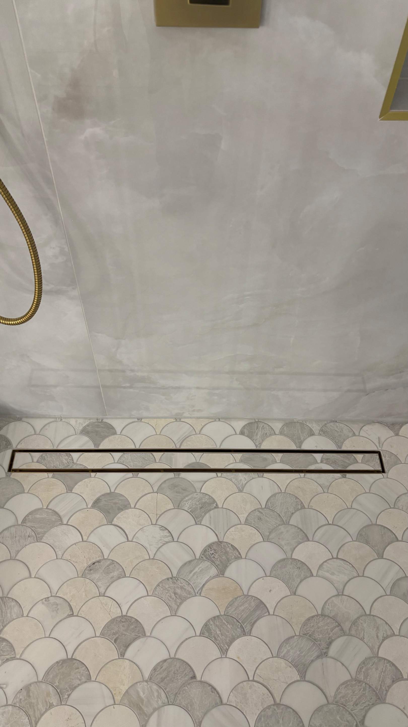 Master bathroom renovation by Prudencio