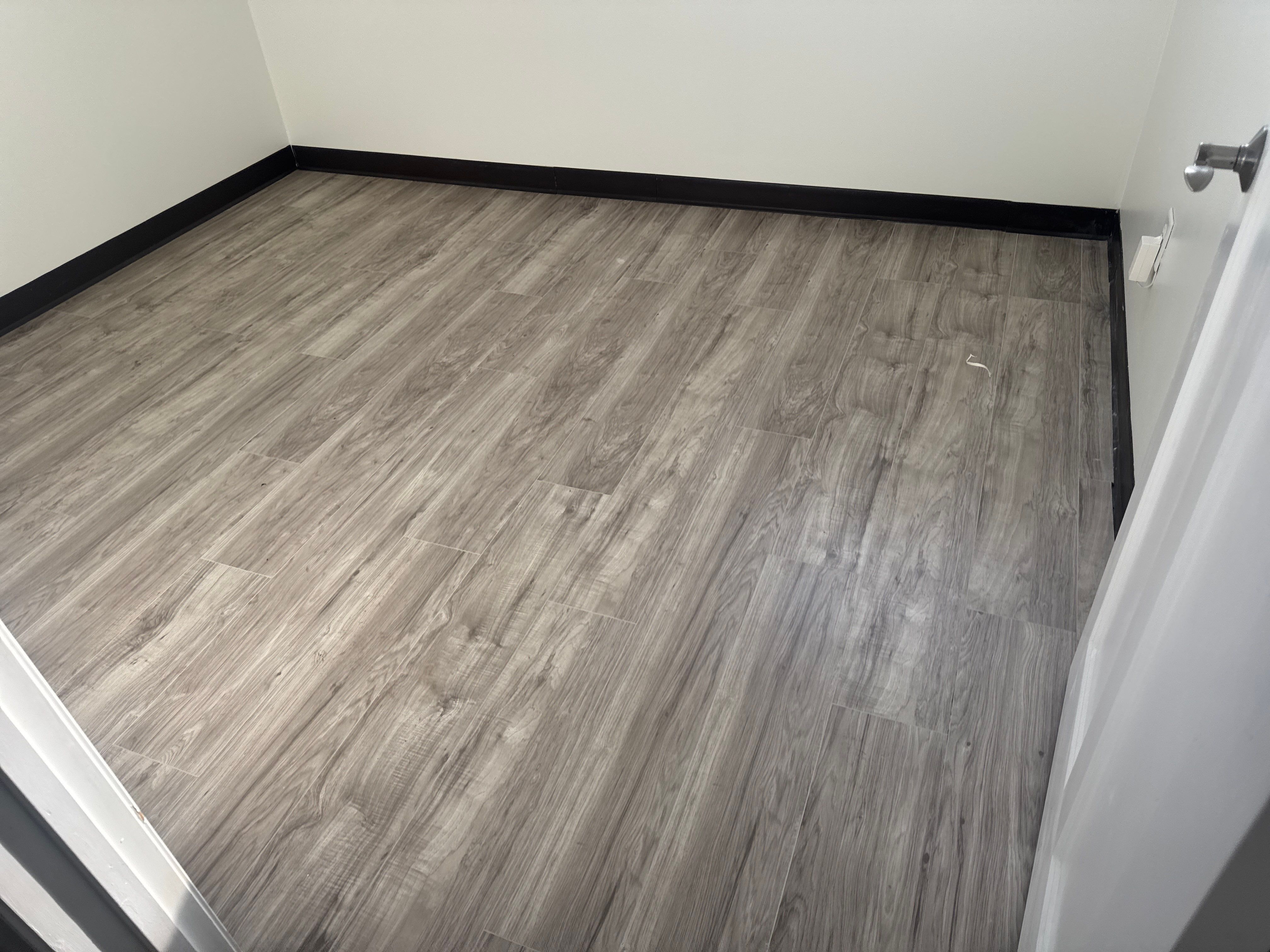Repaint Walls in Commercial Unit by Midwest Paint LLC