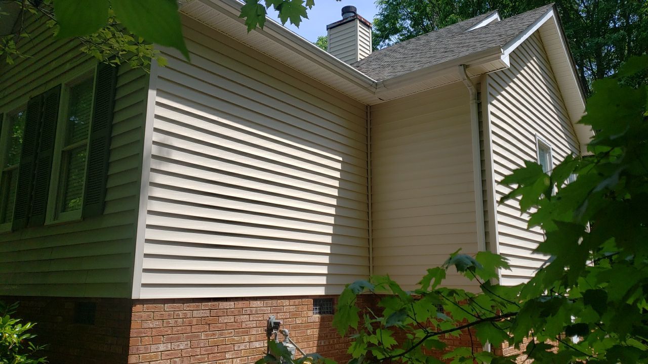 House Wash using cleaner by Power Wash Masters LLC