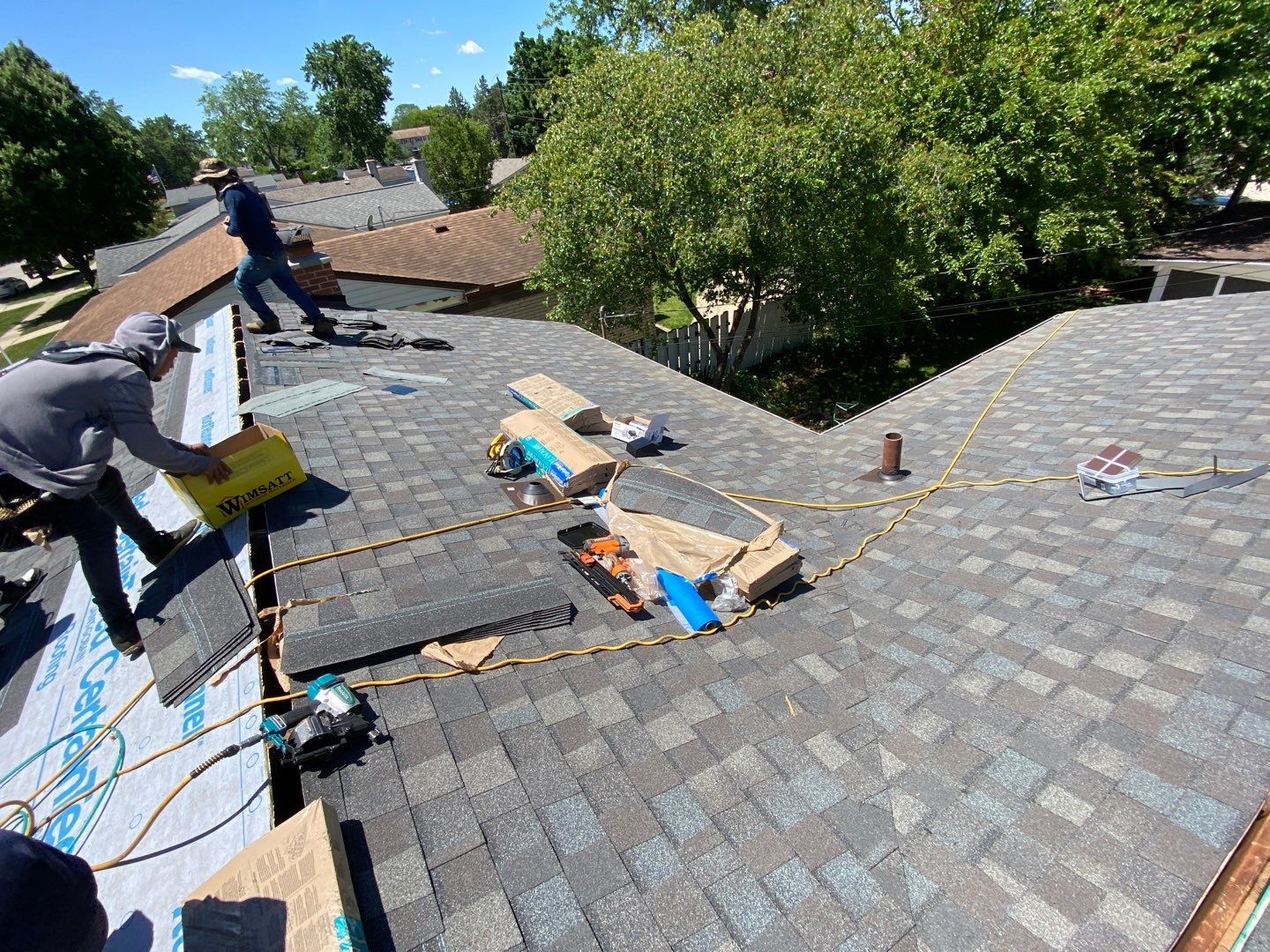 Roof Replacement using CertainTeed Landmark by 180 Contractors