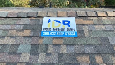 Creative Blend of 2 different Owens Corning Duration Designer Collection