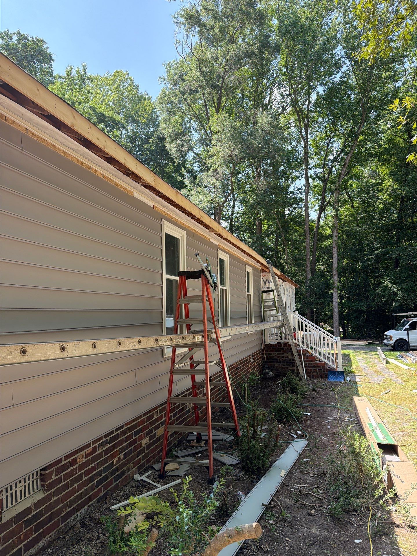 Siding Replacement and Structural Wood Rot Repairs in Mechanicsville by Cade Construction