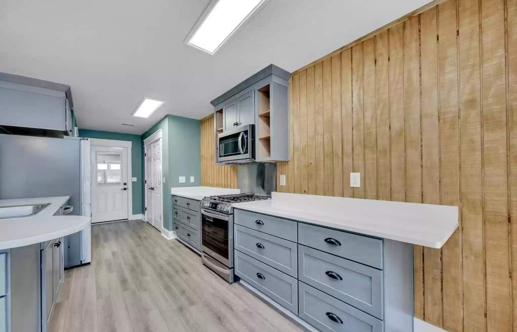 Hickory Point Remodel by Pillar and Pine