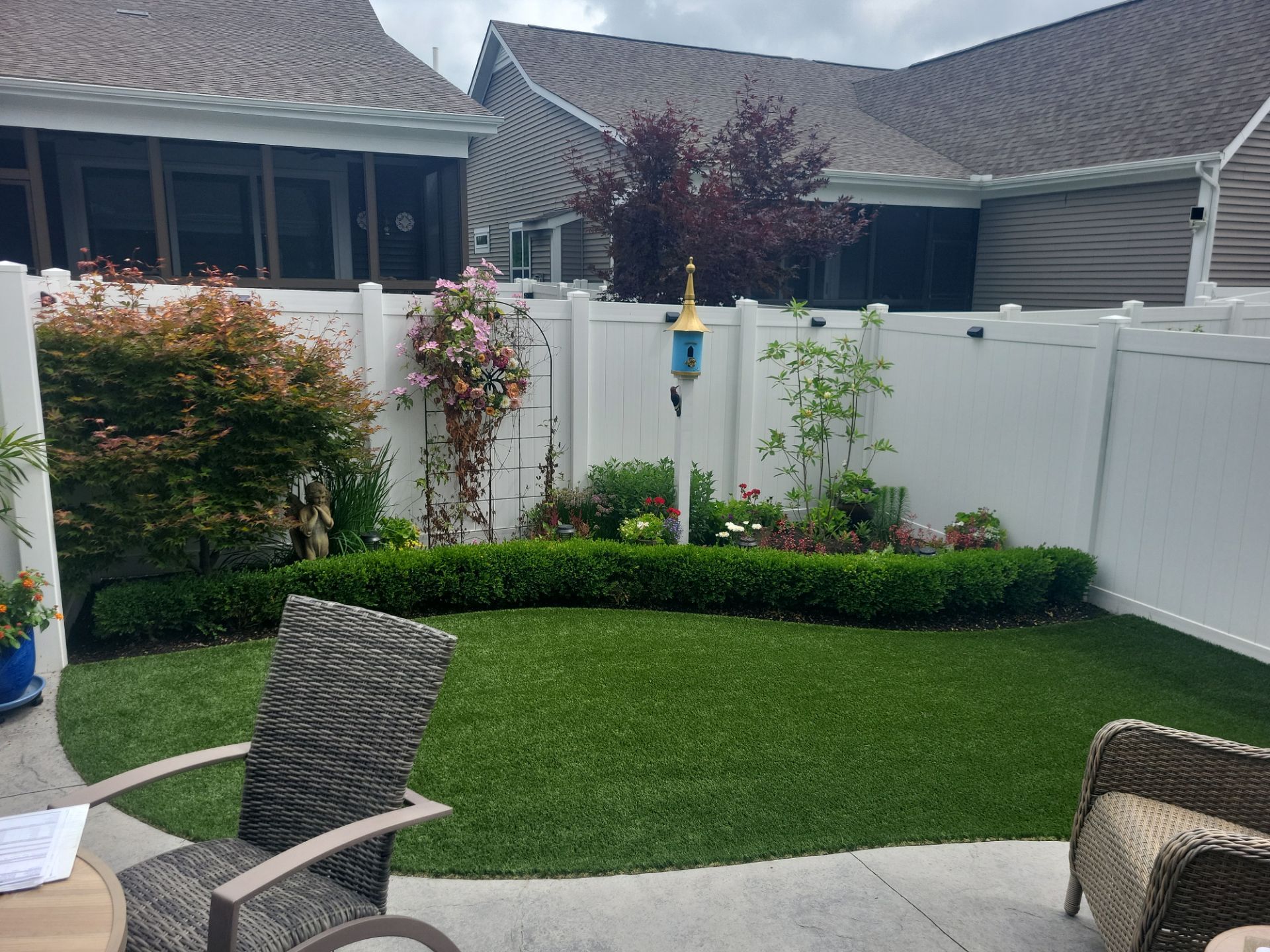 Small Turf Yard in Galena by Southwest Greens Midwest