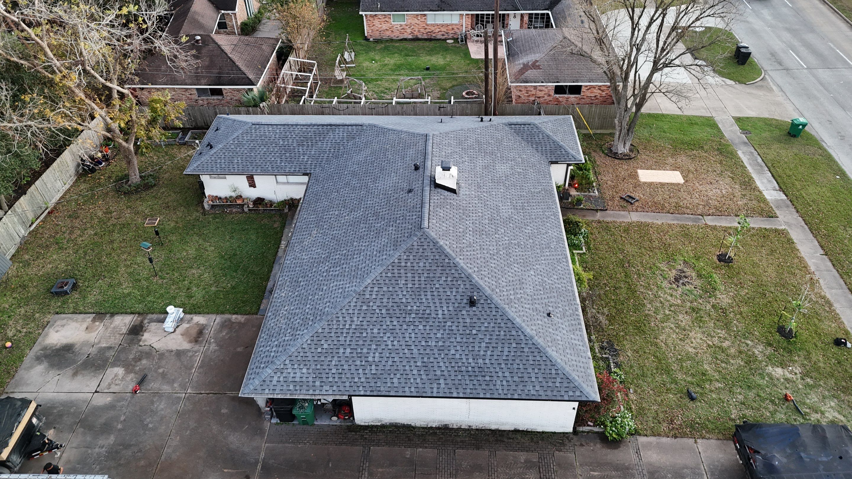 Houston Roof Replacement by Modern BYLT Roofing & Construction