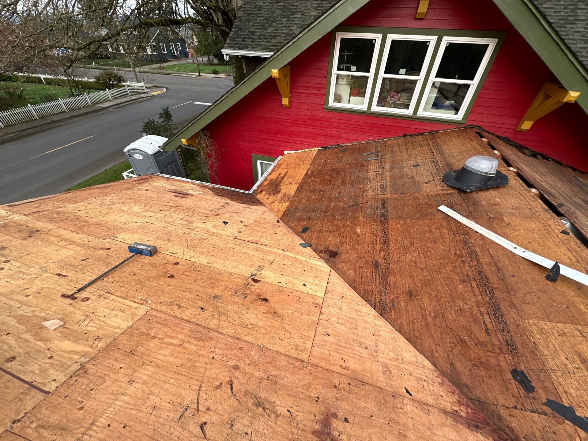 Residential Roofing Installation using Malarkey Highlander by Northwest Roof Maintenance Inc