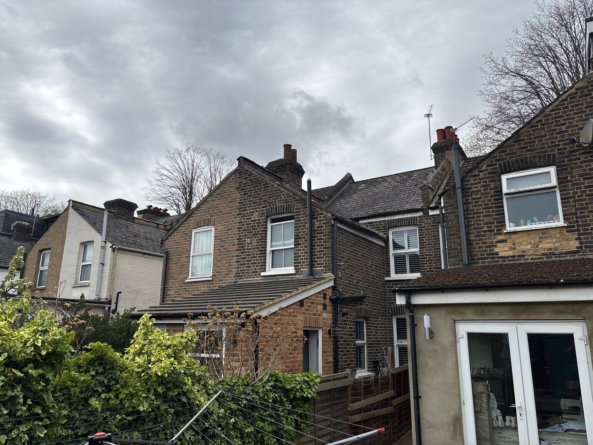 Roof Cleaning Surrey by Ges Exterior Cleaning ltd
