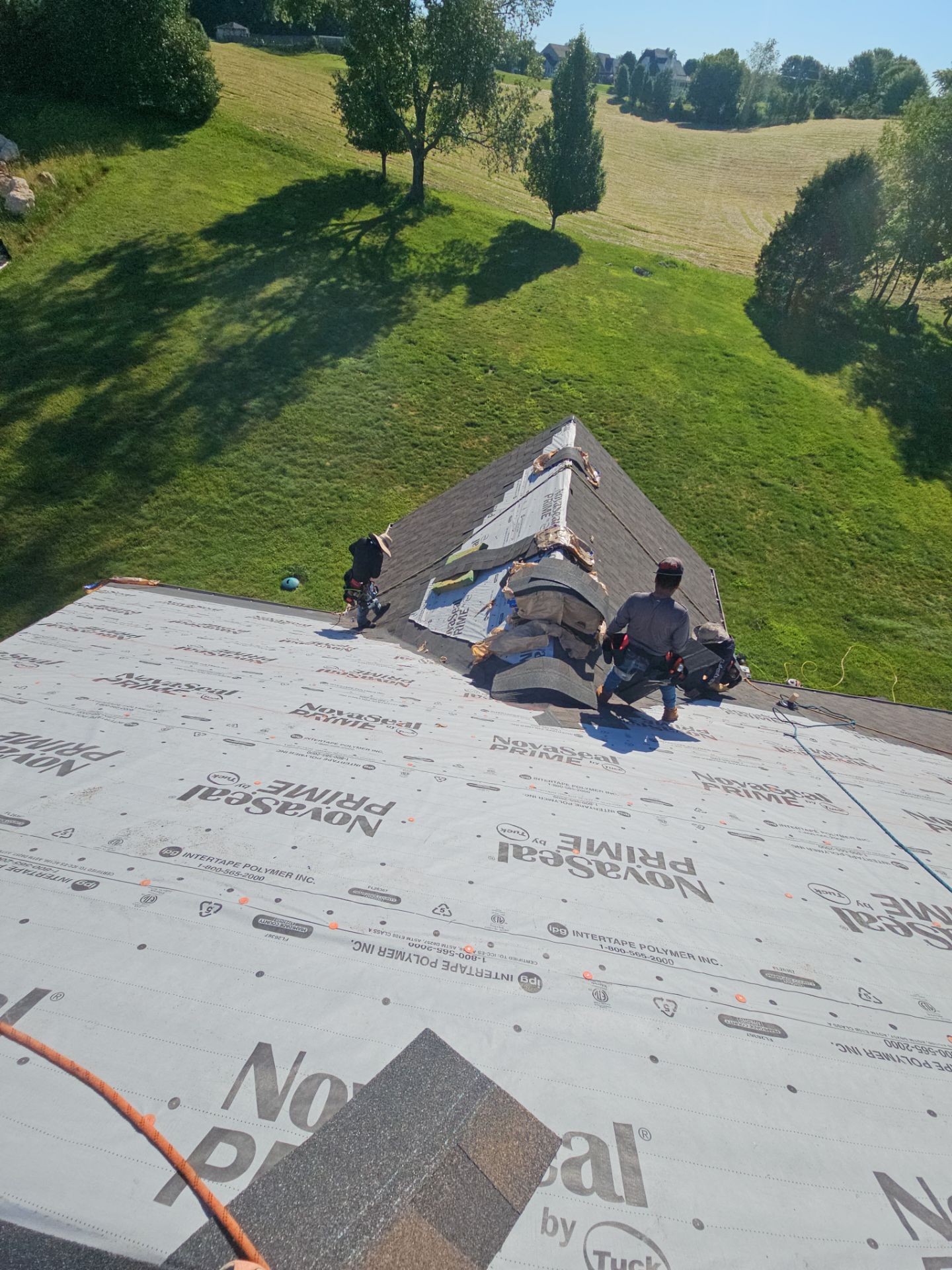 Dye Residence by Omnia Roofing