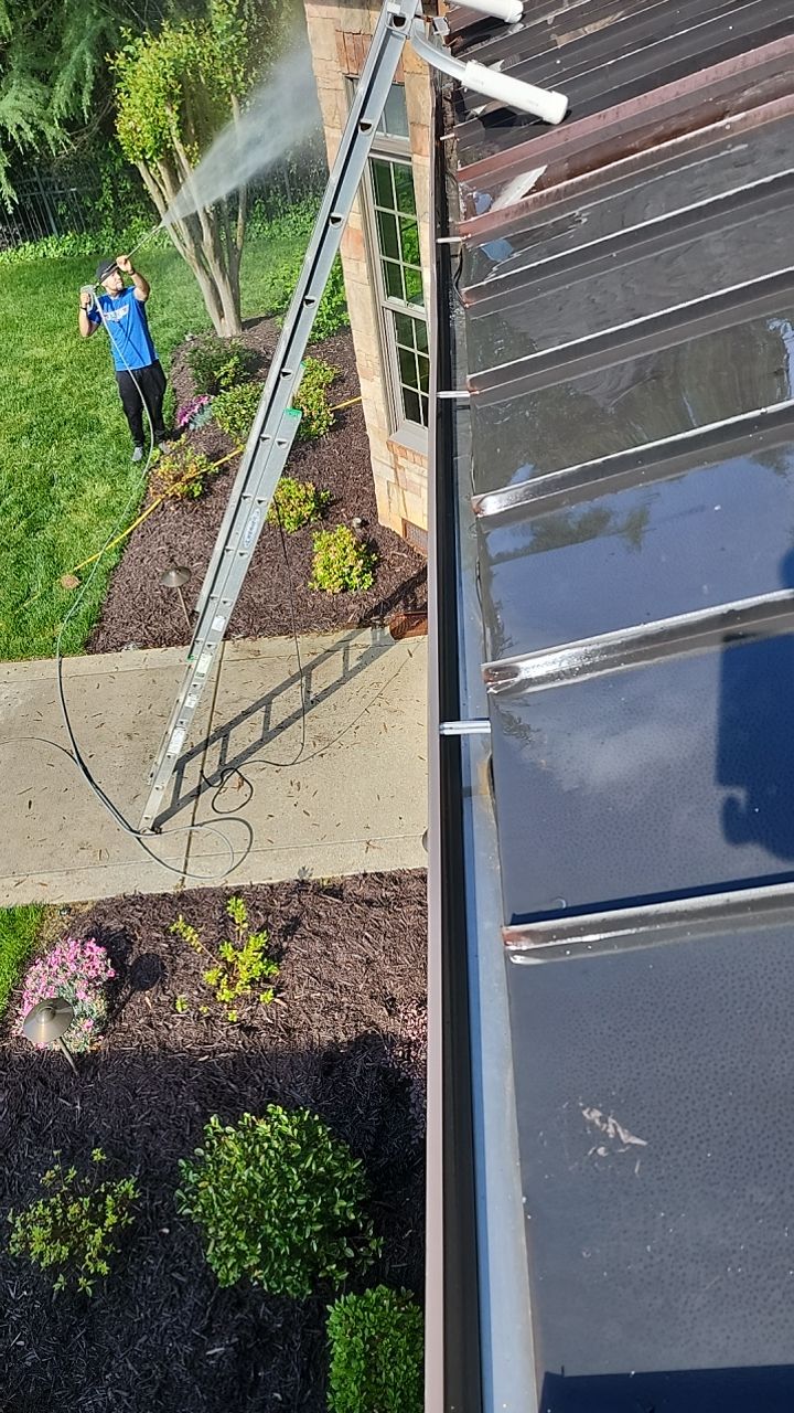 House Wash using cleaner by Power Wash Masters LLC