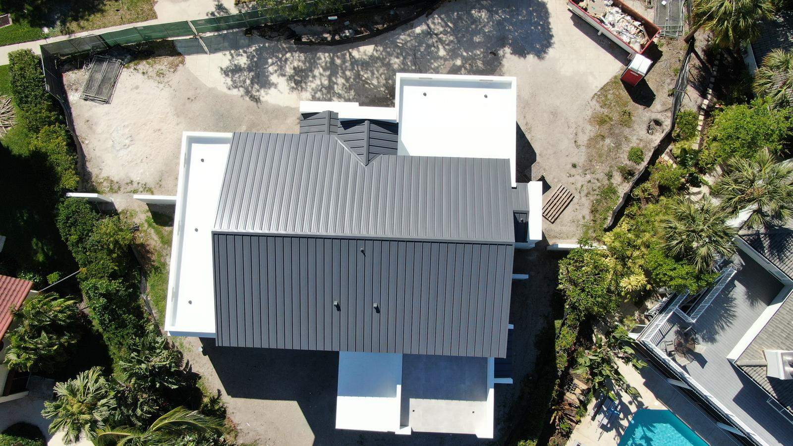 24ga 1.5" Mechanical Seam Slate Gray by Total Roofing System The Metal Roof Experts