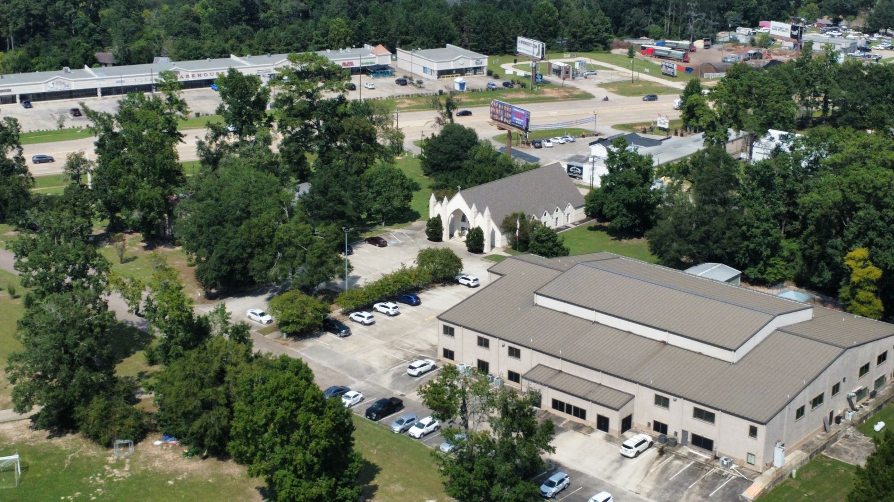 Project in Conroe, Texas Grace Lutheran Church by North American Roofing Company