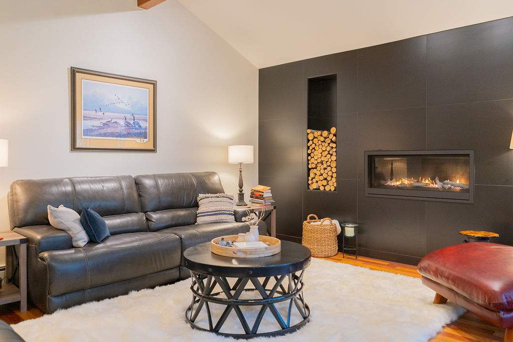 Gorgeous Full Interior Repaint by Midnight Sun Painting