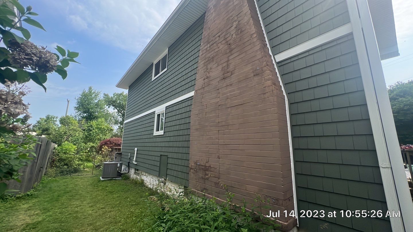 Siding Installation using CertainTeed Cedar Impressions by Bloomfield Construction & Restoration