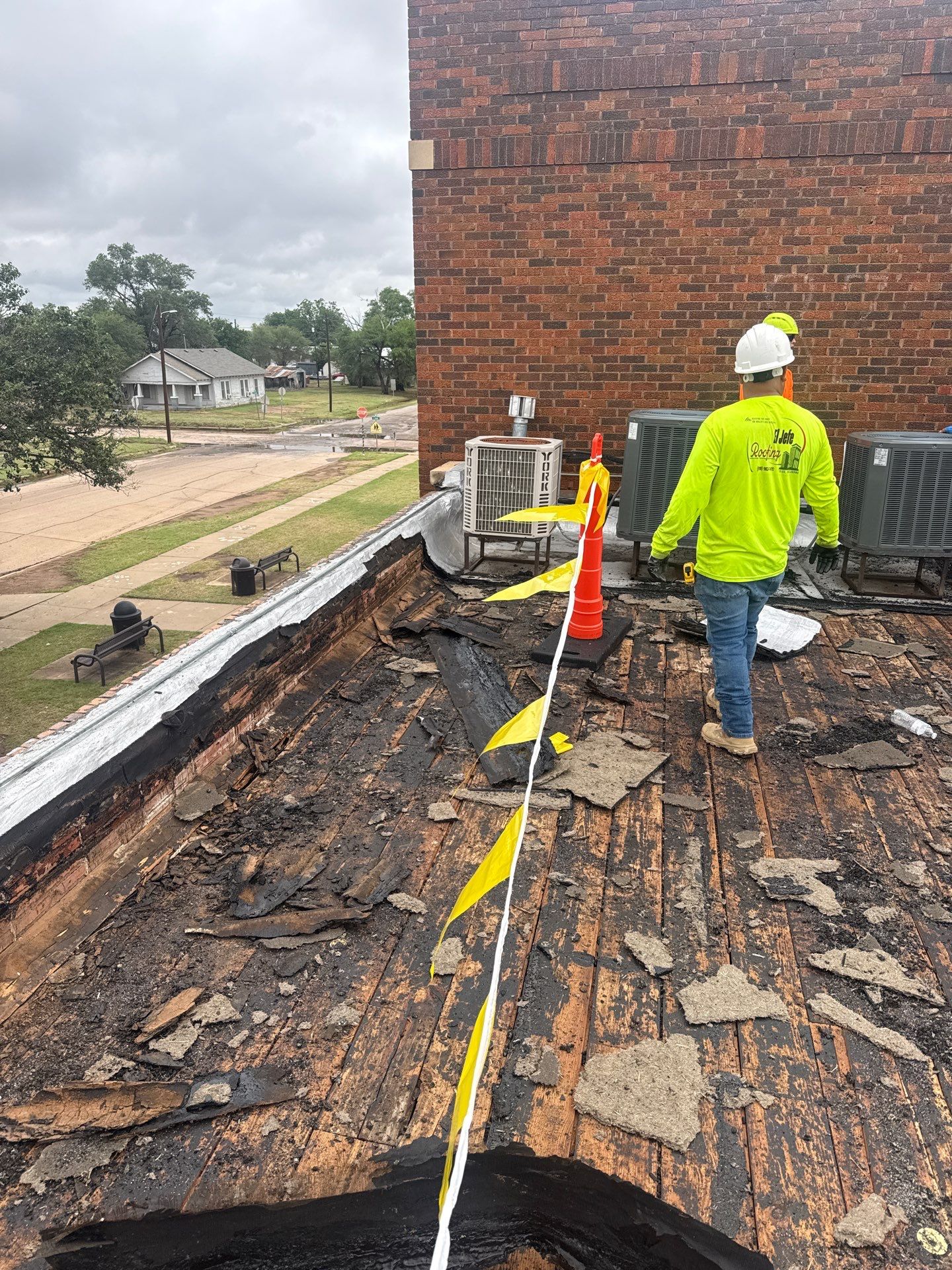 Hollis High School Comprehensive TPO Roof Replacement and Restoration by Secondary Rhodes
