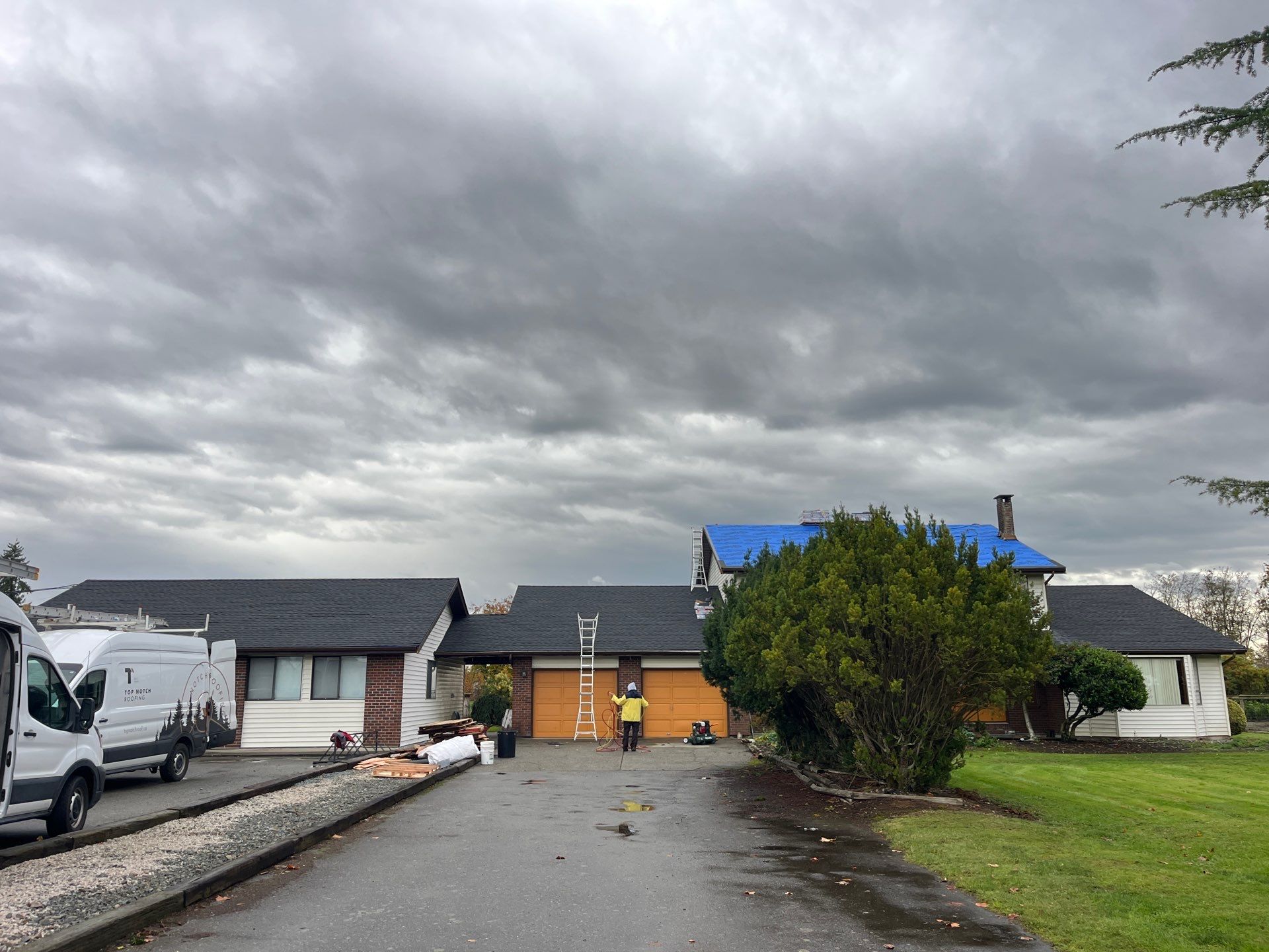 Residential Re-Roof using Timberline HDZ Charcoal by Top Notch Roofing Inc