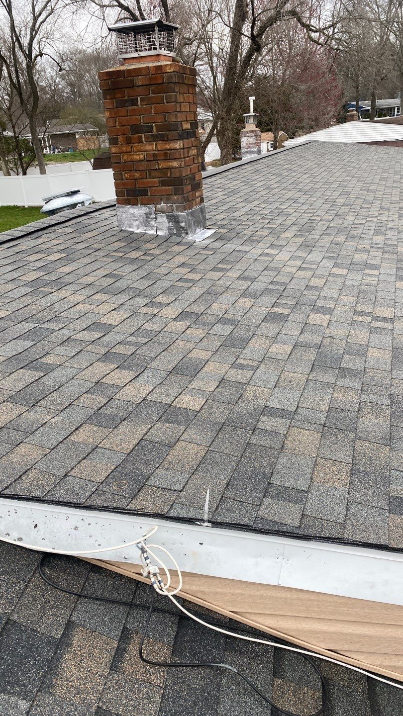 Residential Roofing Installation using Owens Corning TruDefinition Peppercorn  by A Plus Exterior