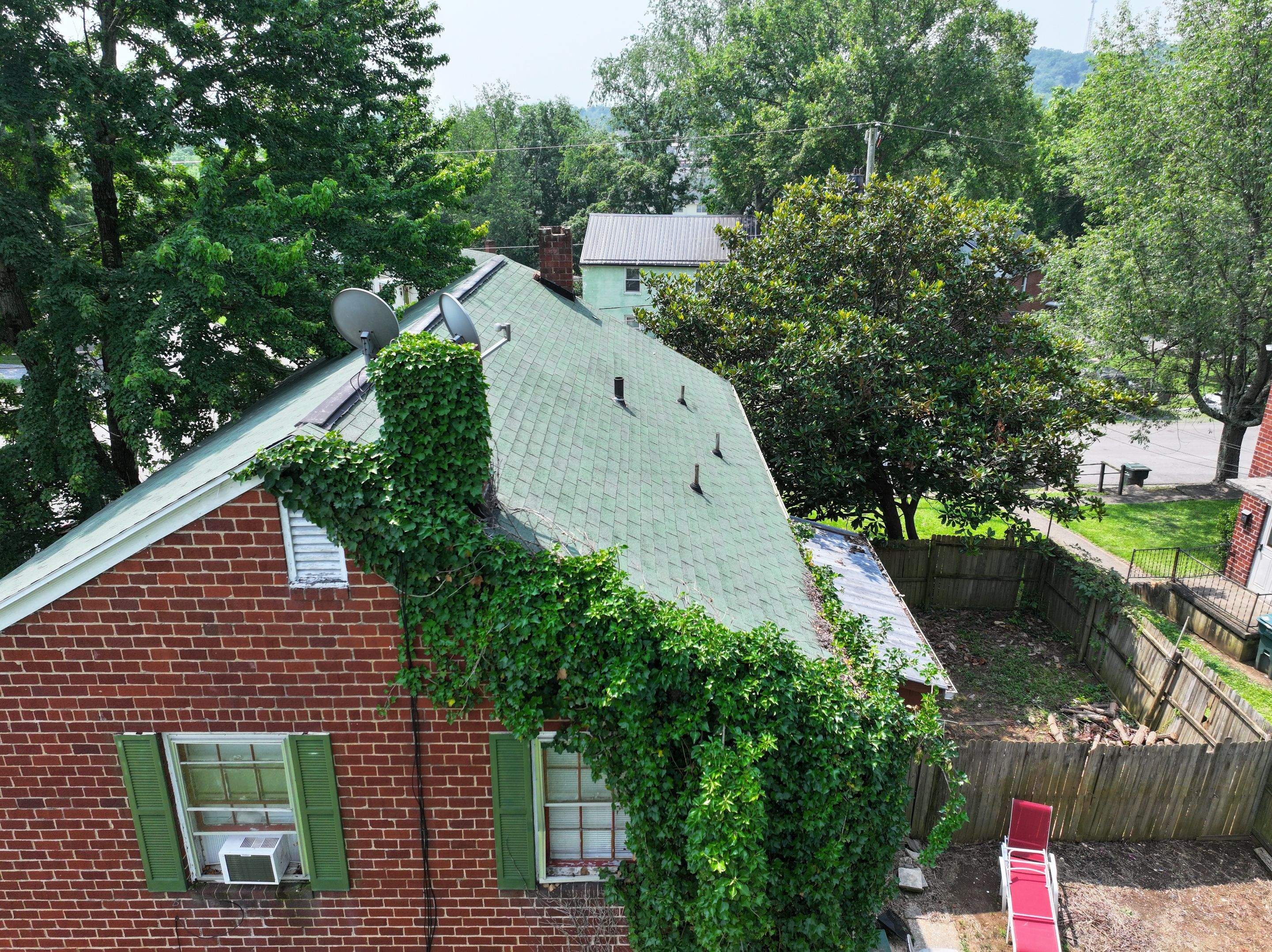 Royston Appartments by Omnia Roofing