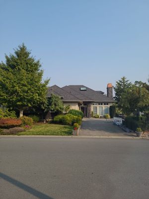 Residential Roofing Installation using Malarky Vista Shingles