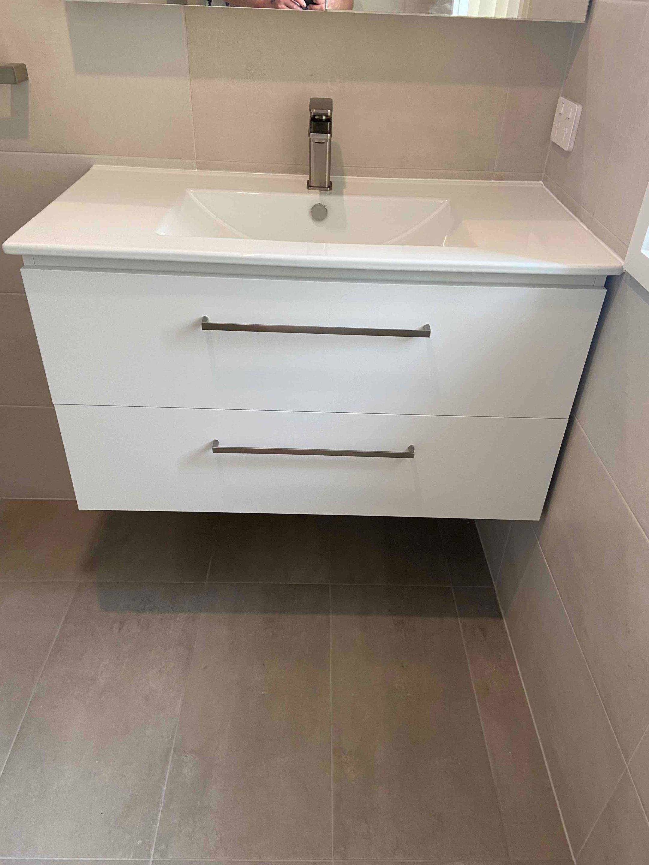 Double Bathroom & Double Toilet Renovation by Re-seal Bathrooms