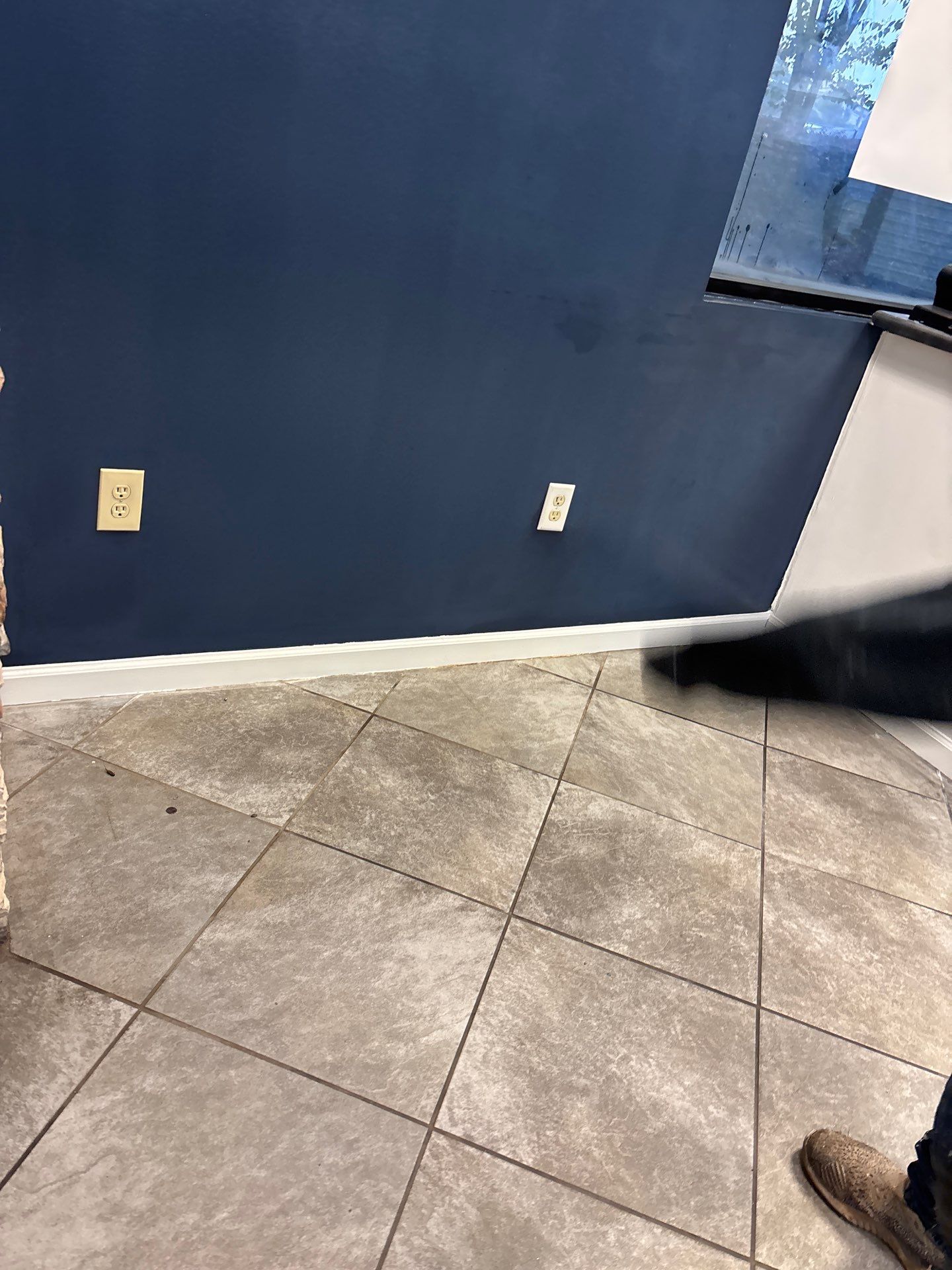 Ultra Car Wash Interior in Suwanee by Five Star Painting