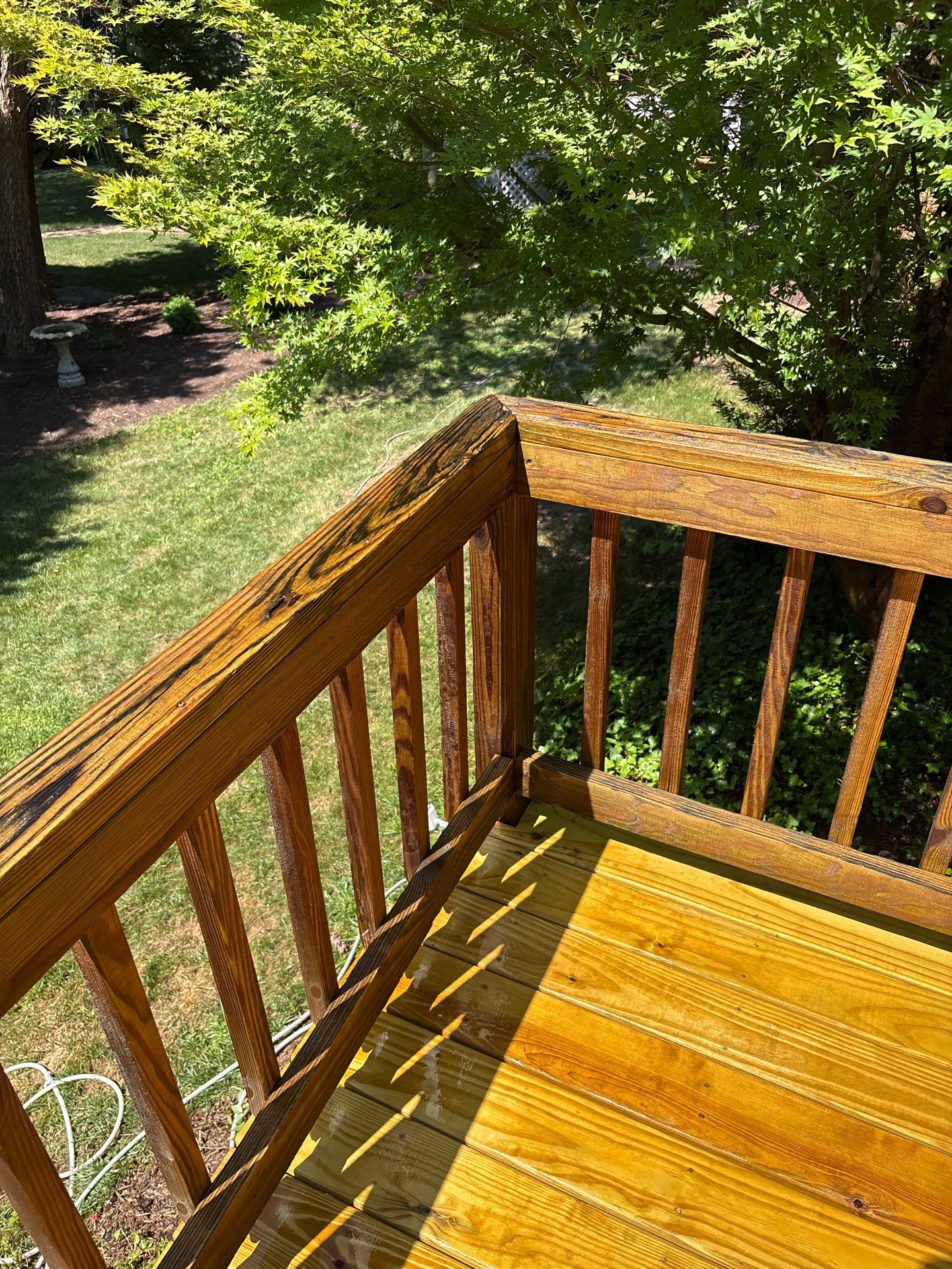 Wood Deck using Wood Sealant by DuraSeal