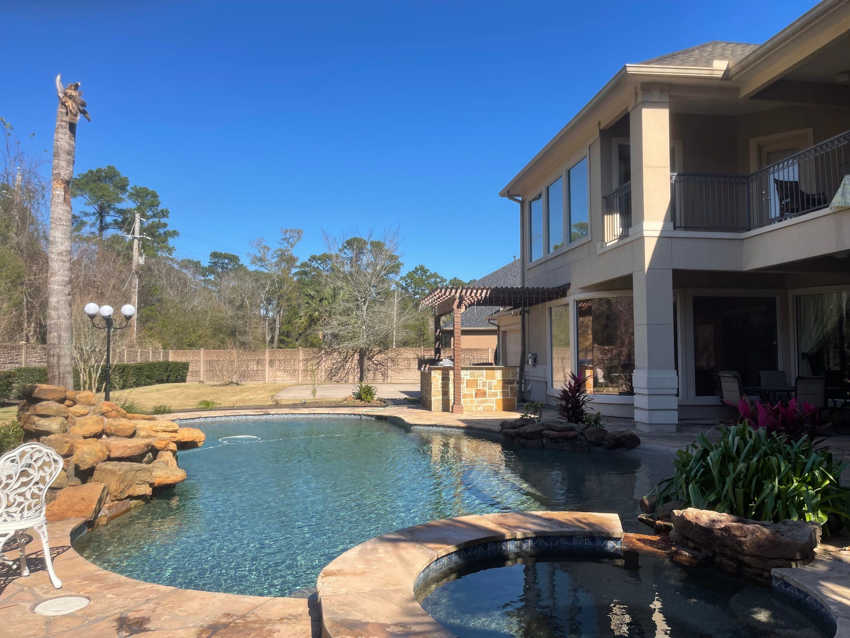 Residential Roof Replacement by Elite Roofing LLC