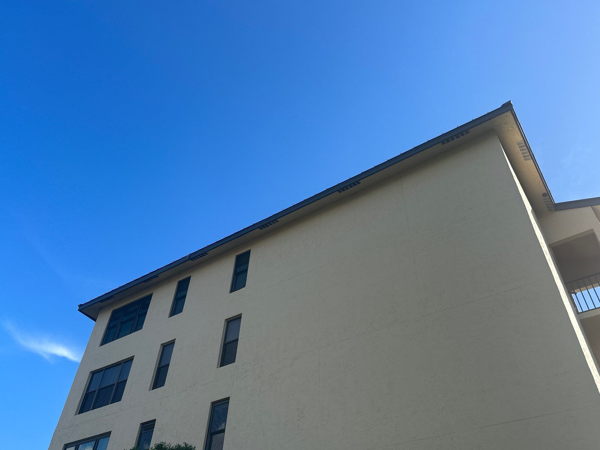 6-Inch Seamless Gutters in Cape Coral FL by Gutter Professors