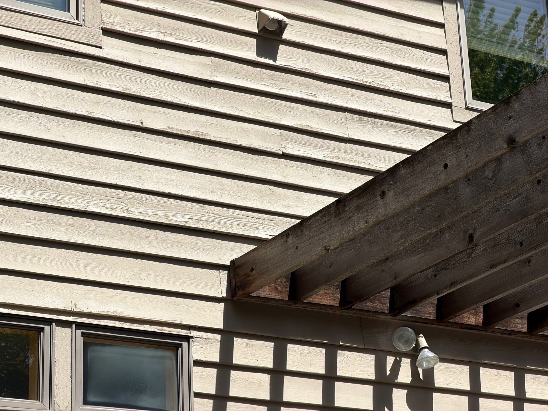 Residential Siding Replacement and Wood Rot Repair in Sioux Falls by Select Painting, Coatings & Garage Cabinets