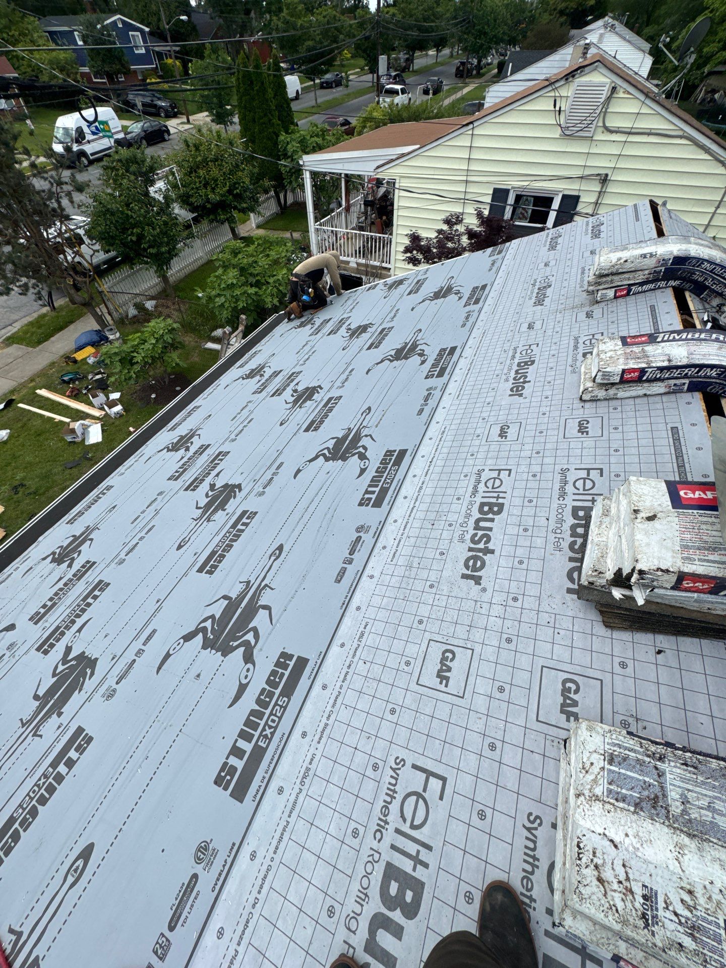 Residential Roofing Installation using GAF HDZ SHINGLES by La Bendicion Contruction Llc