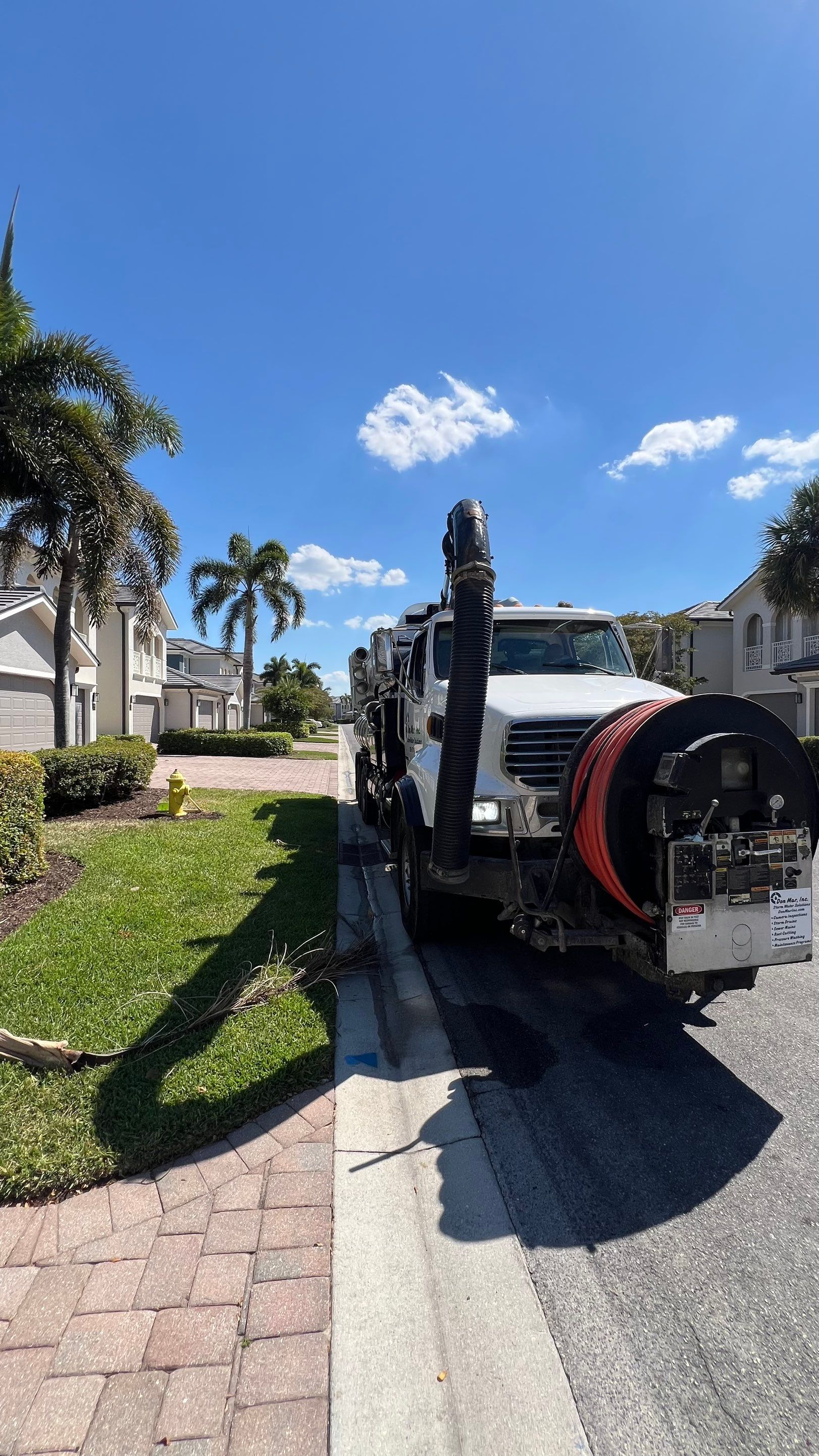 Estero Community Stormwater System Maintenance by APS Power & Water