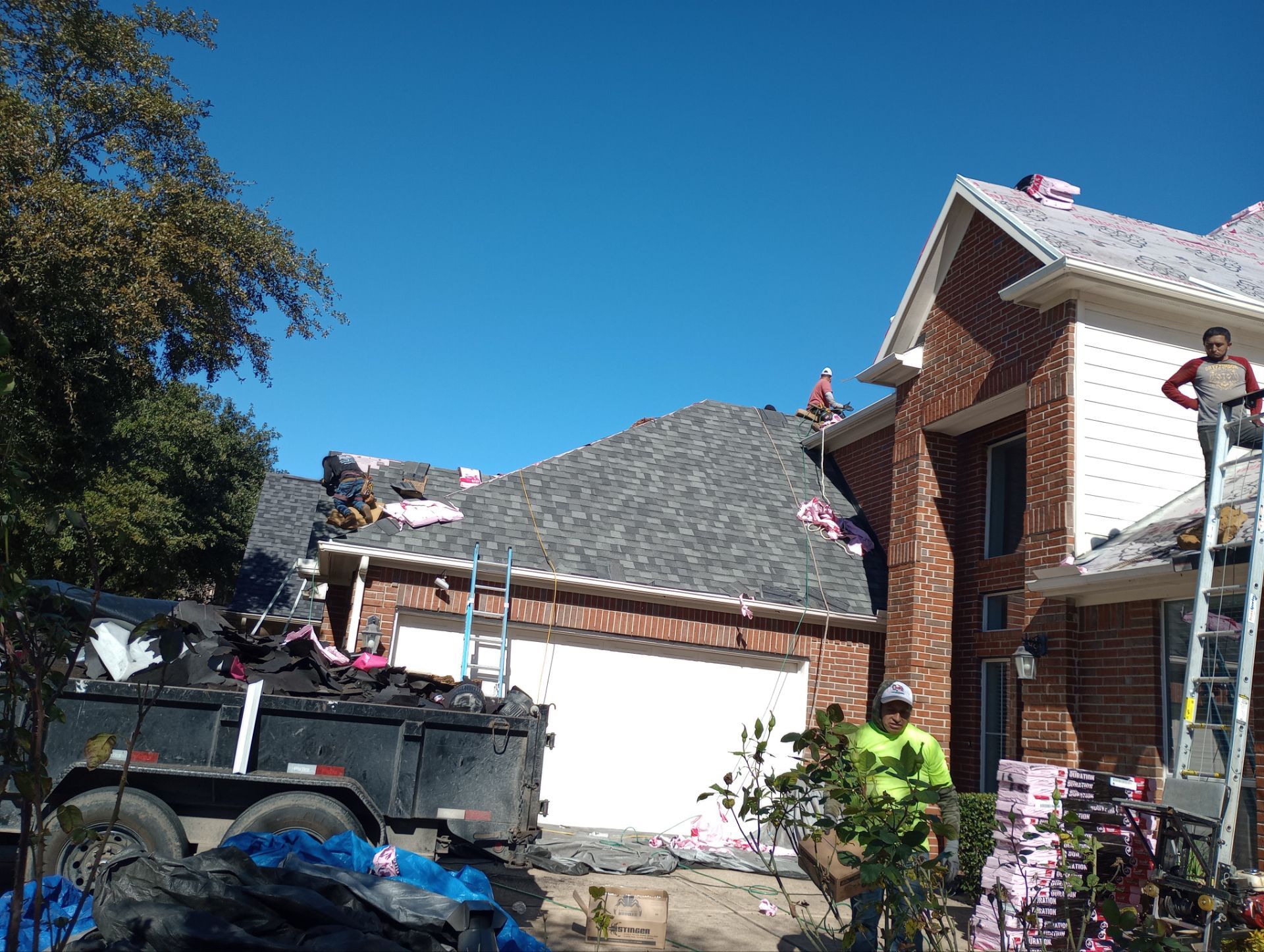Residential Roofing Installation using Owen's Corning Duration (Lifetime) Shingles by Roof Repair Company