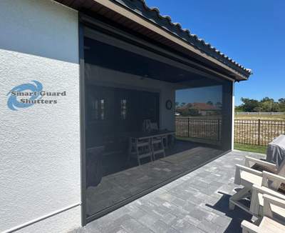 Retractable Sun & Bug Screen 