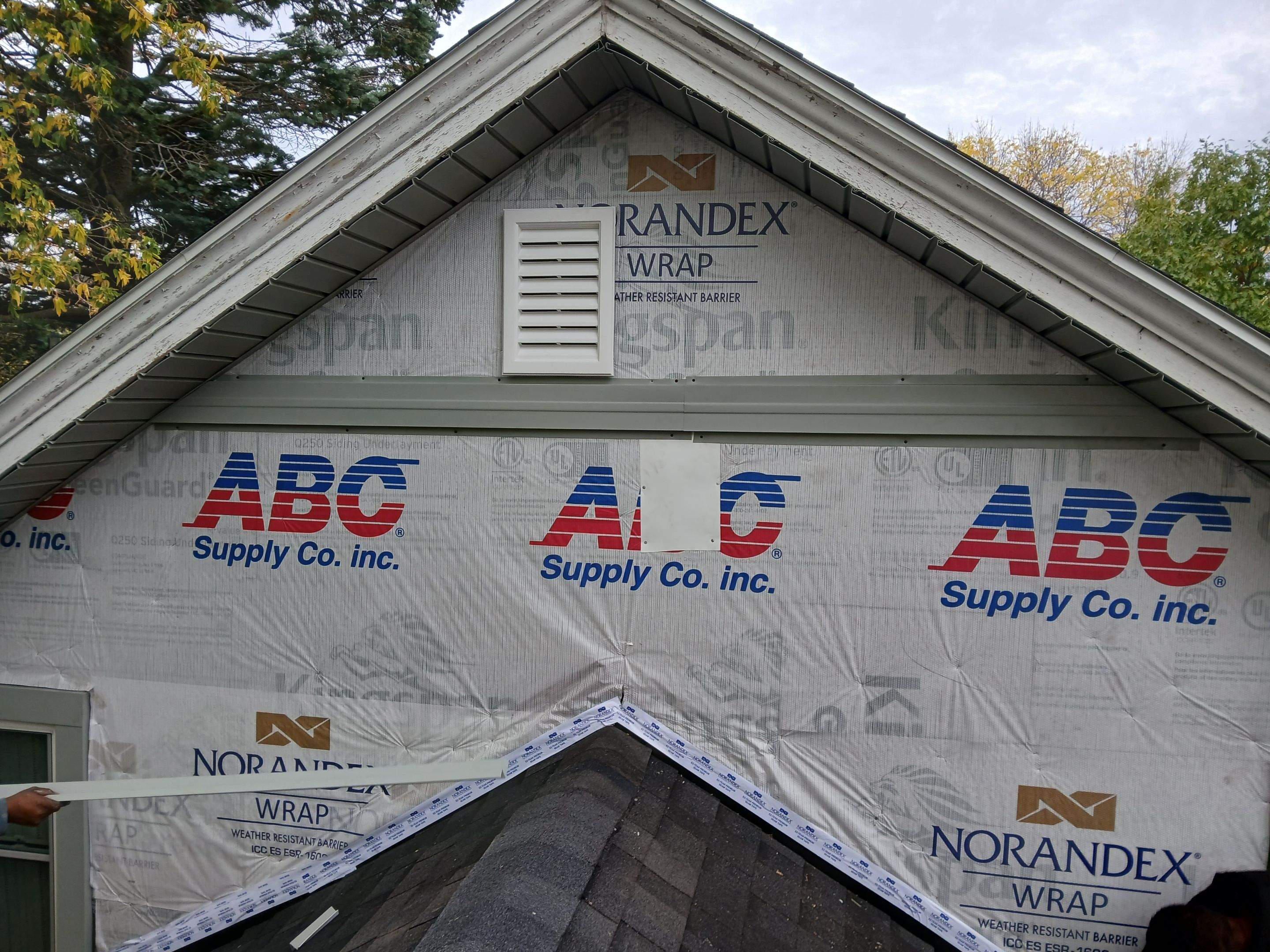 FULL HOME SIDING MAKEOVER SHEBOYGAN  by Gellings Roofing & Siding