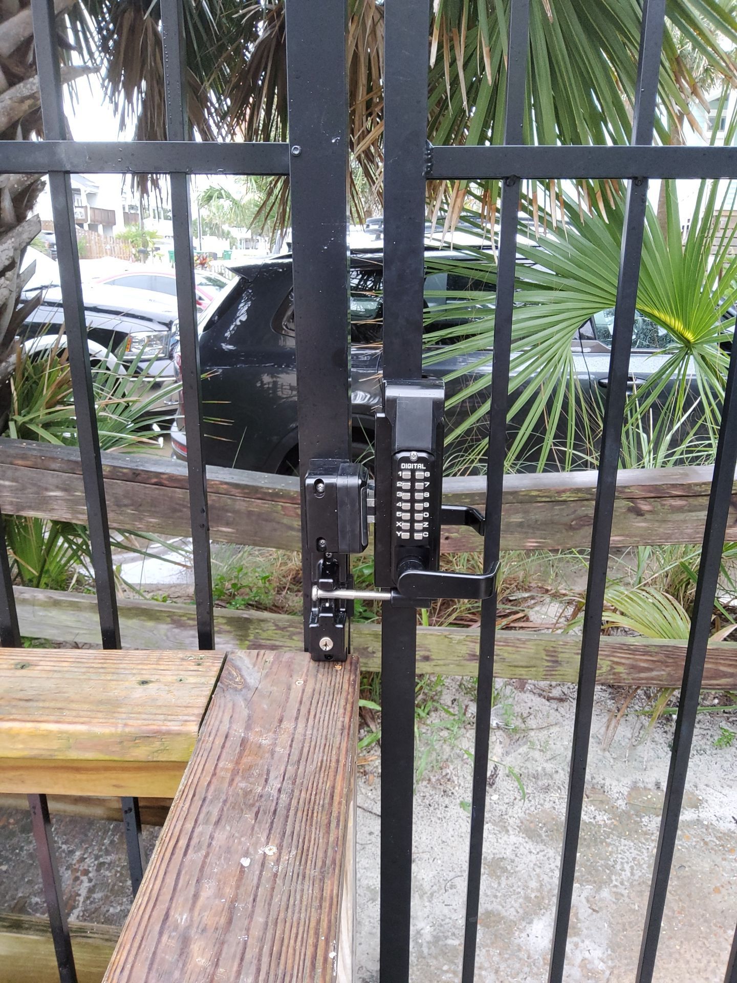 Locking Keypad by Hip Square Fence Inc.