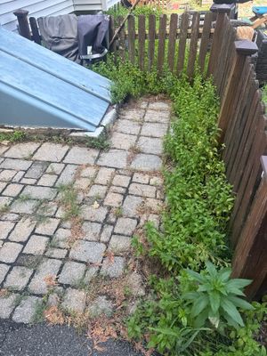 Gutter Cleaning in Mount Olive, NJ — Gallo Bros job photo