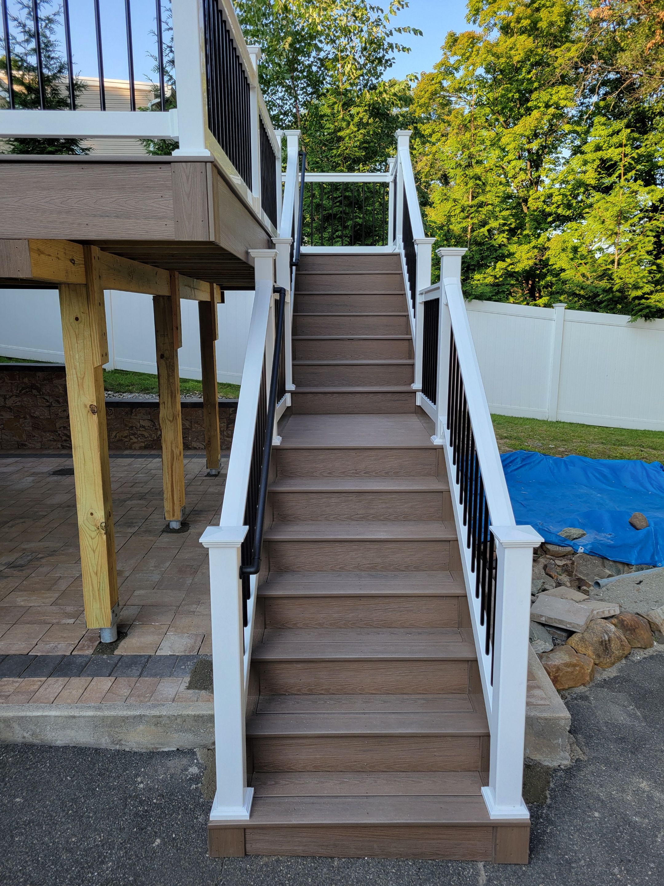 New Deck using Deckorators Venture - Color Sandbar  by deck guardian