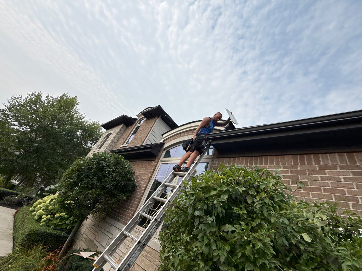 Siding Replacement using Alside S7 Cedar Mill Grain Composite by 180 Contractors