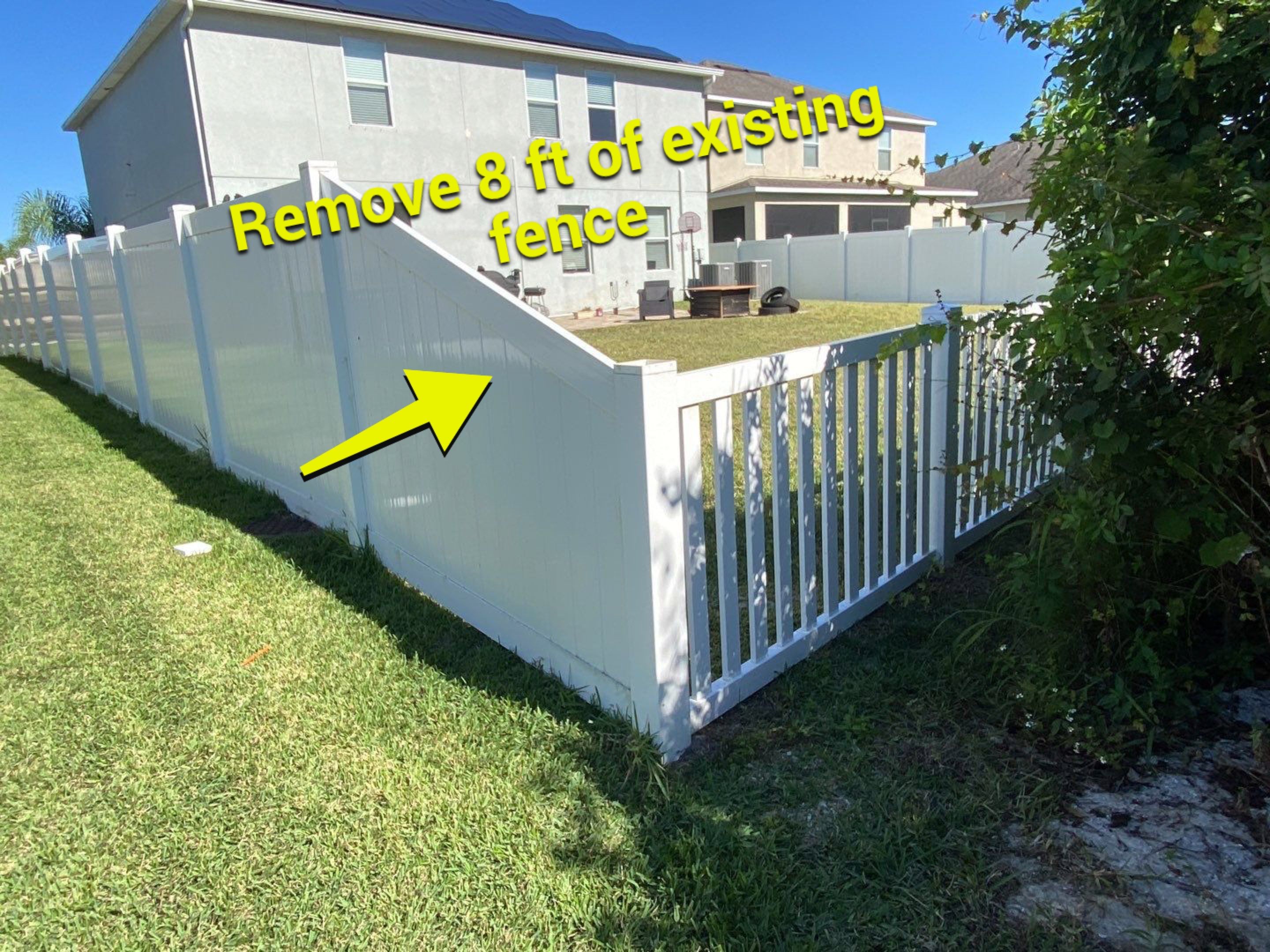 Ruskin, FL 6 ft. Tall White Vinyl Privacy with 4 ft. Picket Fence by Asap fence and gates, LLC